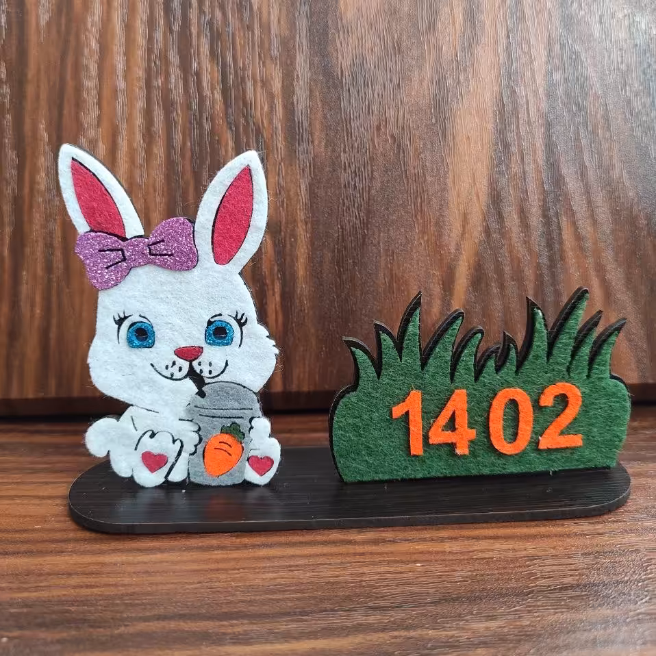 استند چوبی خرگوش