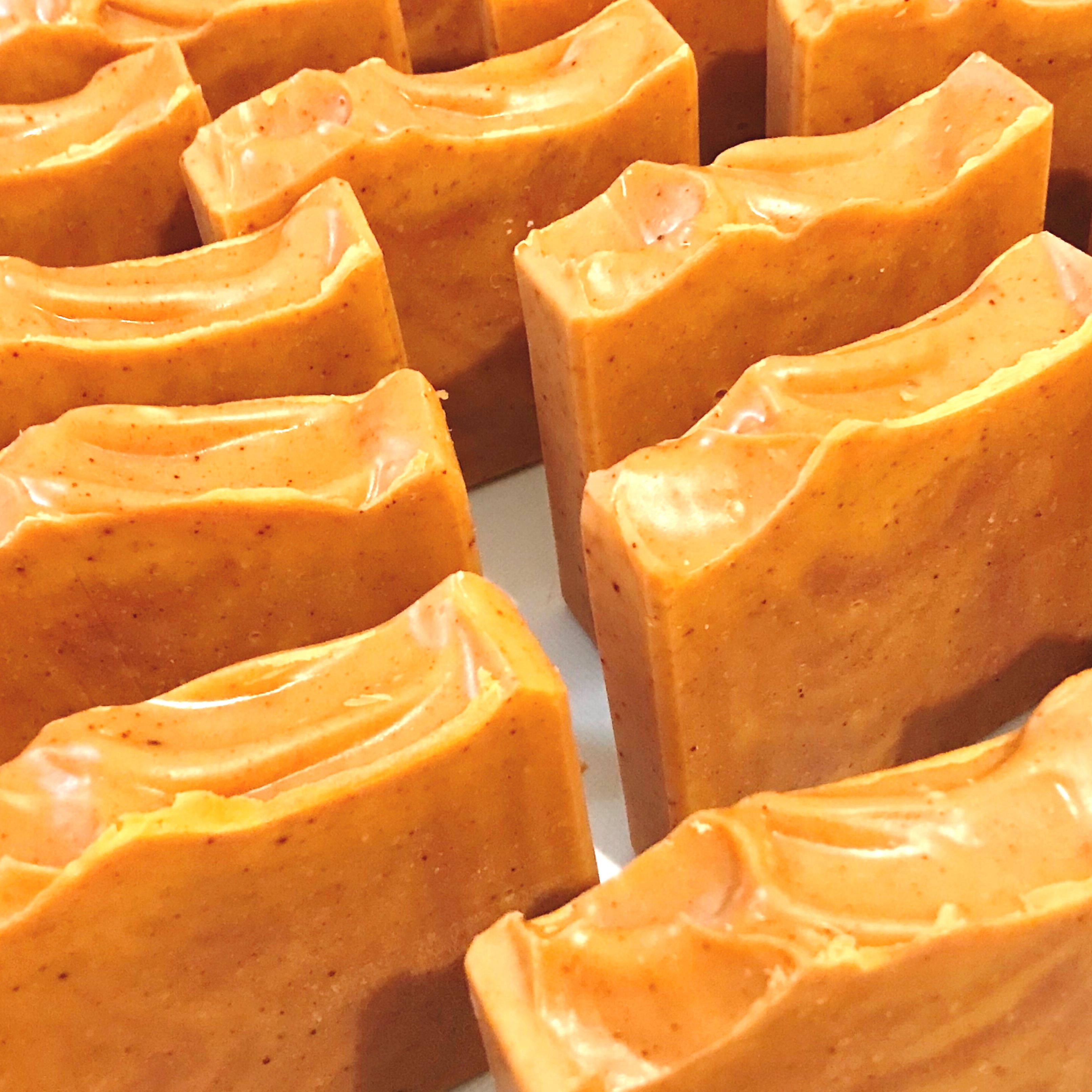 صابون زردچوبه و بذر هویج