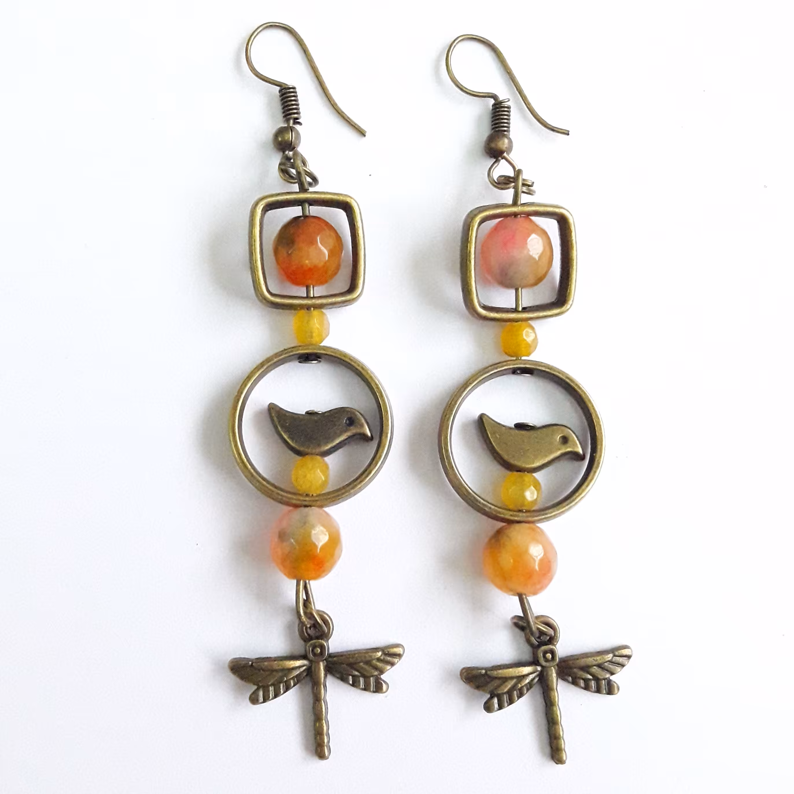 گوشواره آویز بلند با سنگ عقیق طرح سنجاقک