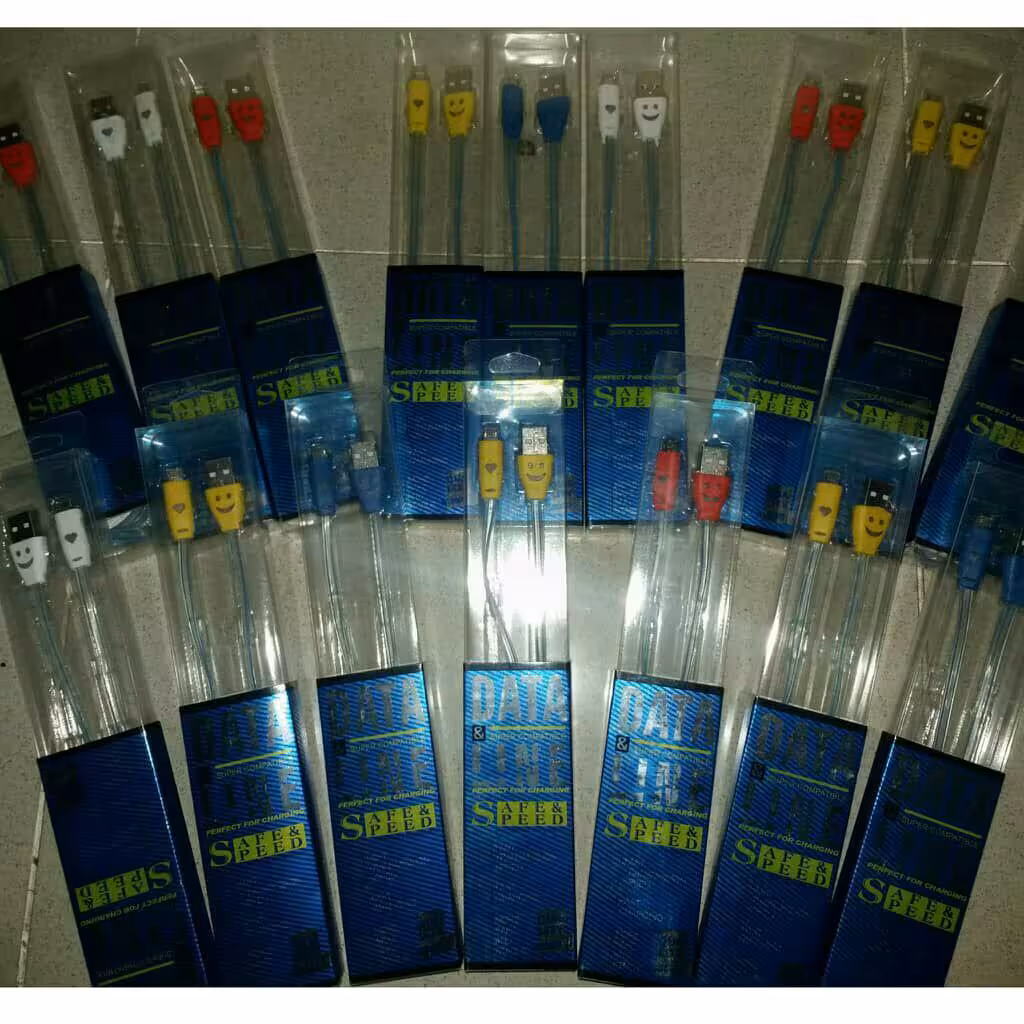 کابل شارژ
اندروید
چراغدار
عروسکی