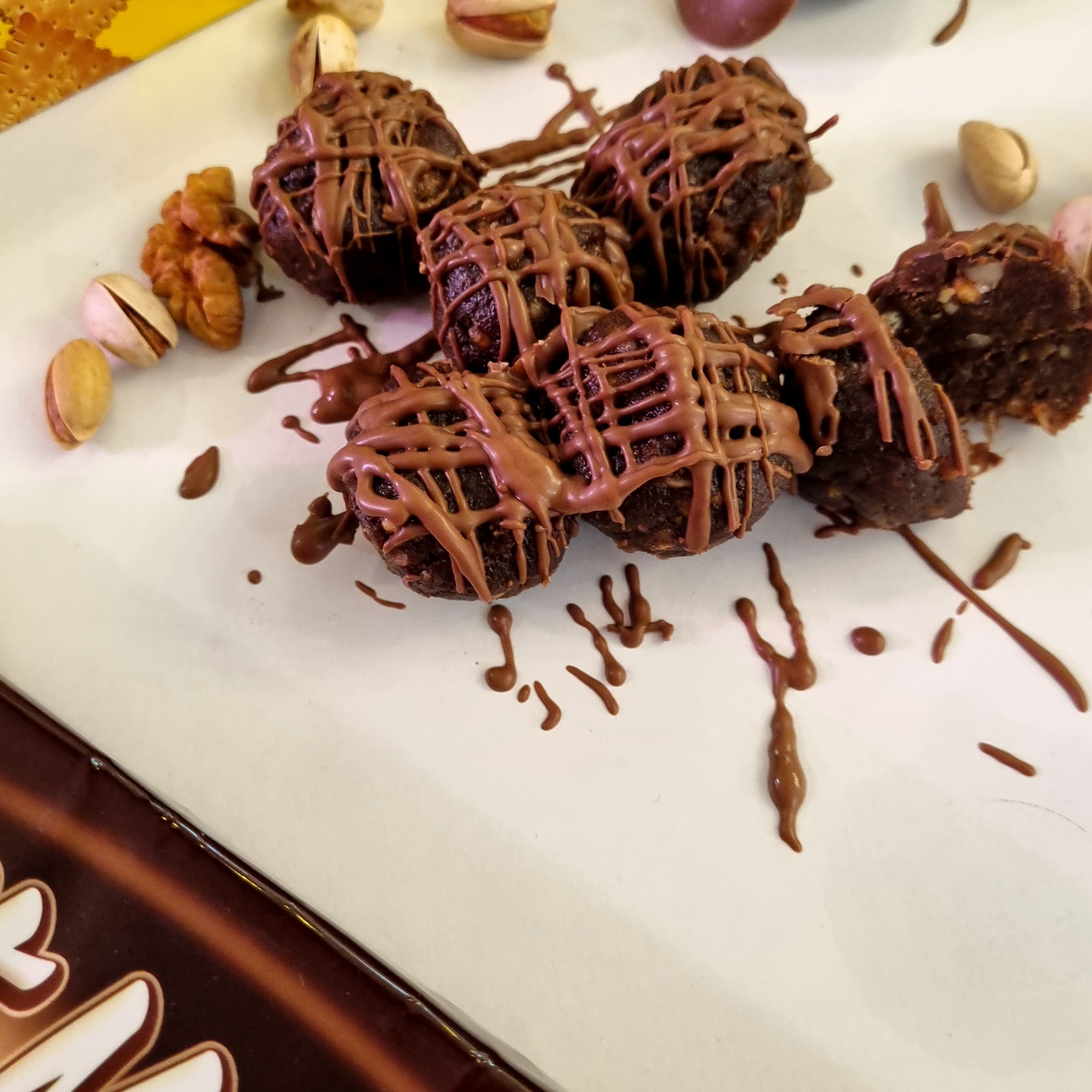 شکلات بار