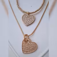 گردنبند و دستبند قلب نگینی