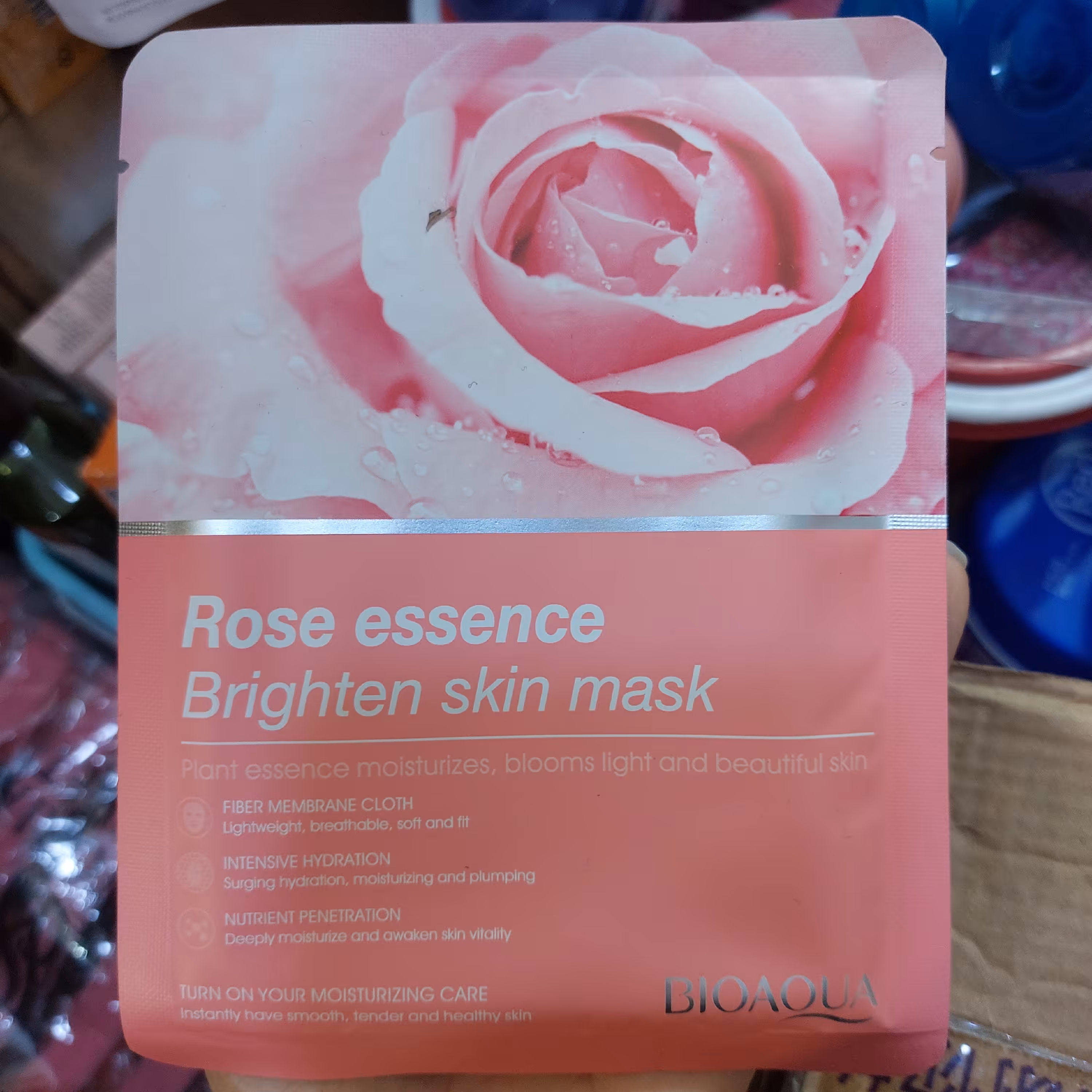 ماسک ورقه ای گل رز  BIOAQUAماسک صورت ورقه ای 25گرم محصولات پوست تاج افشار 