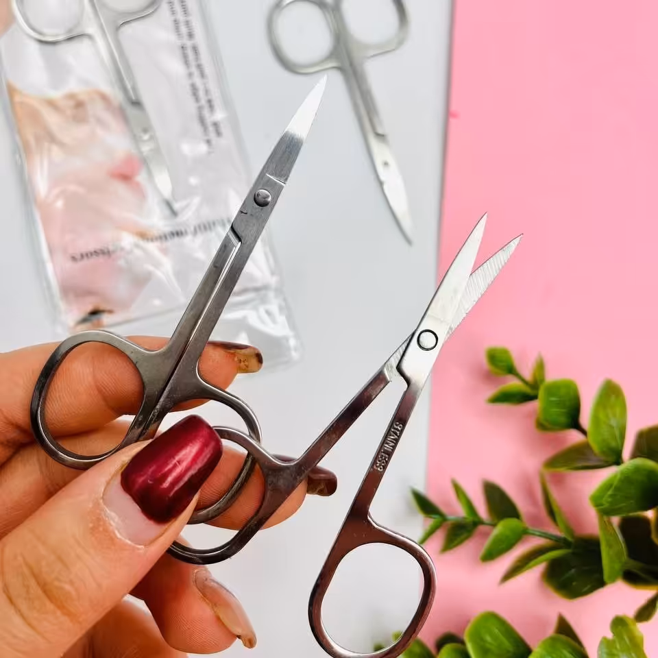 قیچی ابرو دسته استیلی