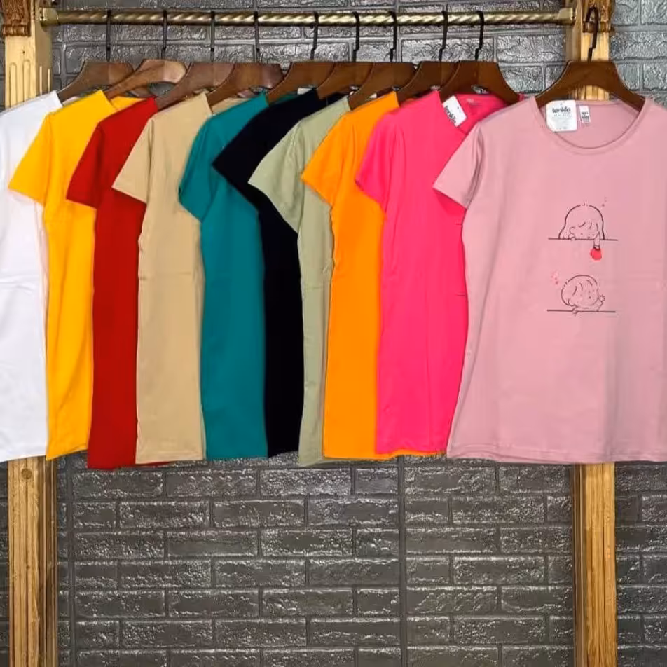 تیشرت نخ پنبه طرح عروسکی رنگ مشکی باارسال رایگان