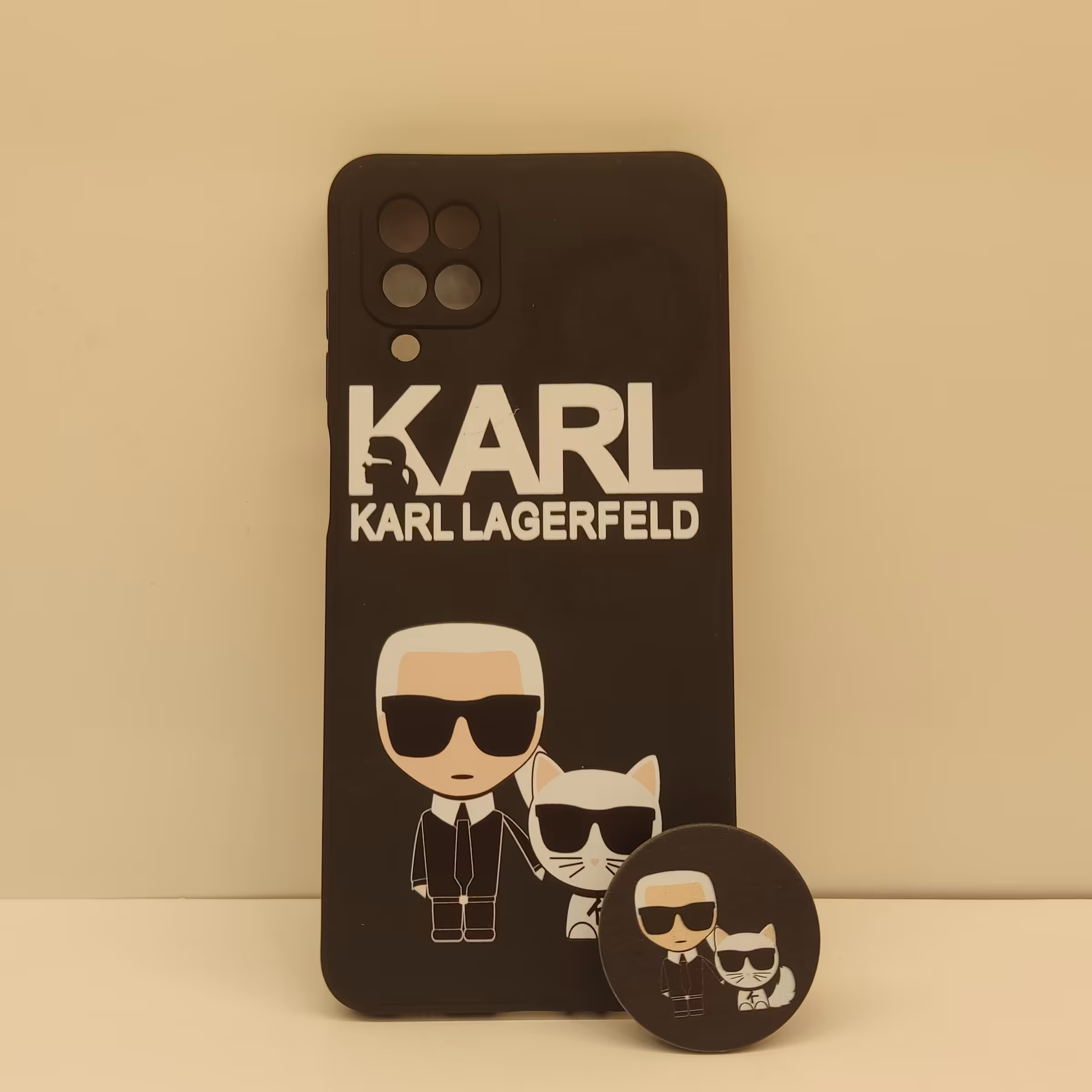 گار گوشی مدل کارل گربه ورییس پاپسوکت دار مشکی مدل A12 