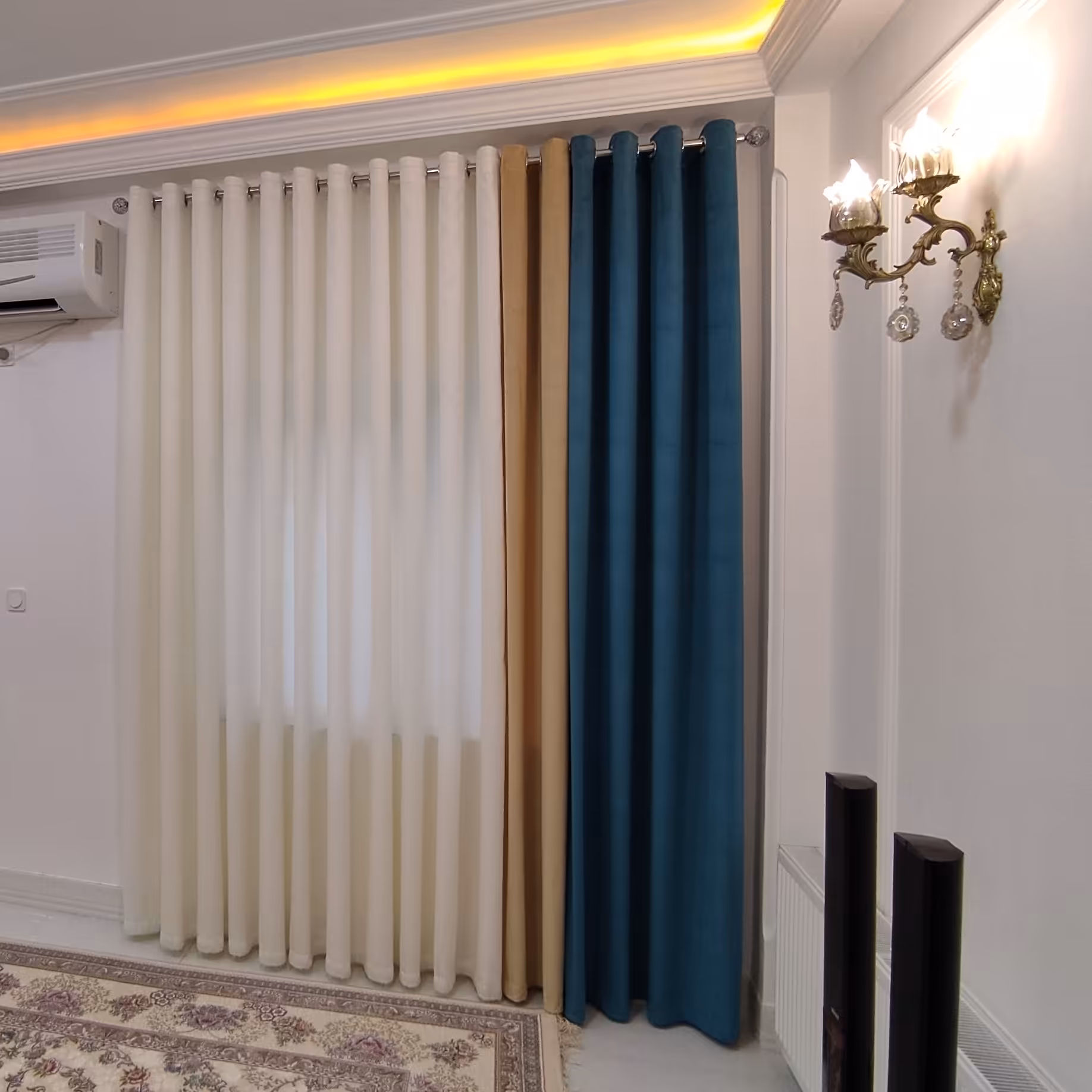 پرده پذیرایی مدرن و  شیک  با  درجه یک ترین نوع پارچه  