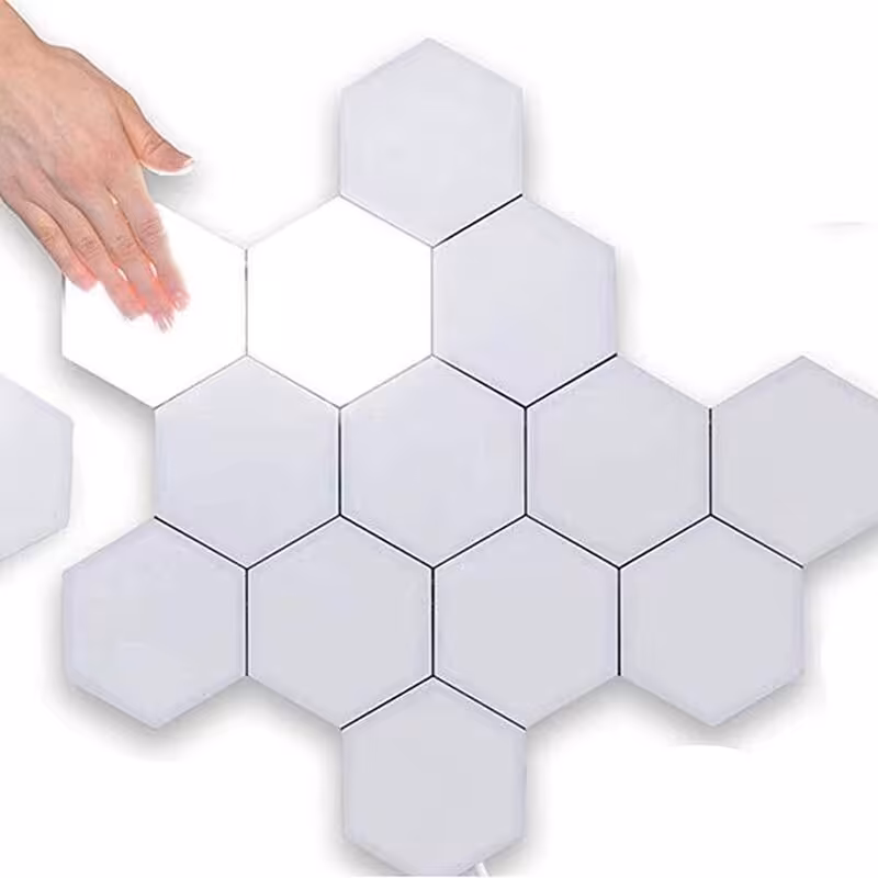 چراغ ال ای دی لمسی مدل هگزا 10 عددی