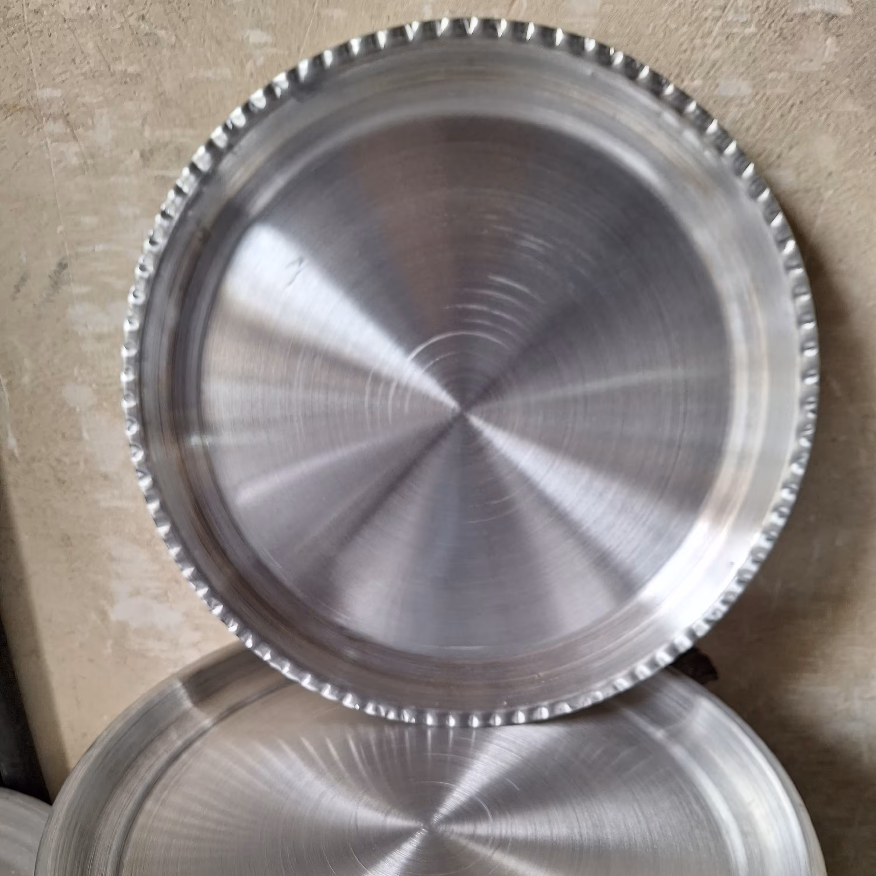 سینی آلومینیومی