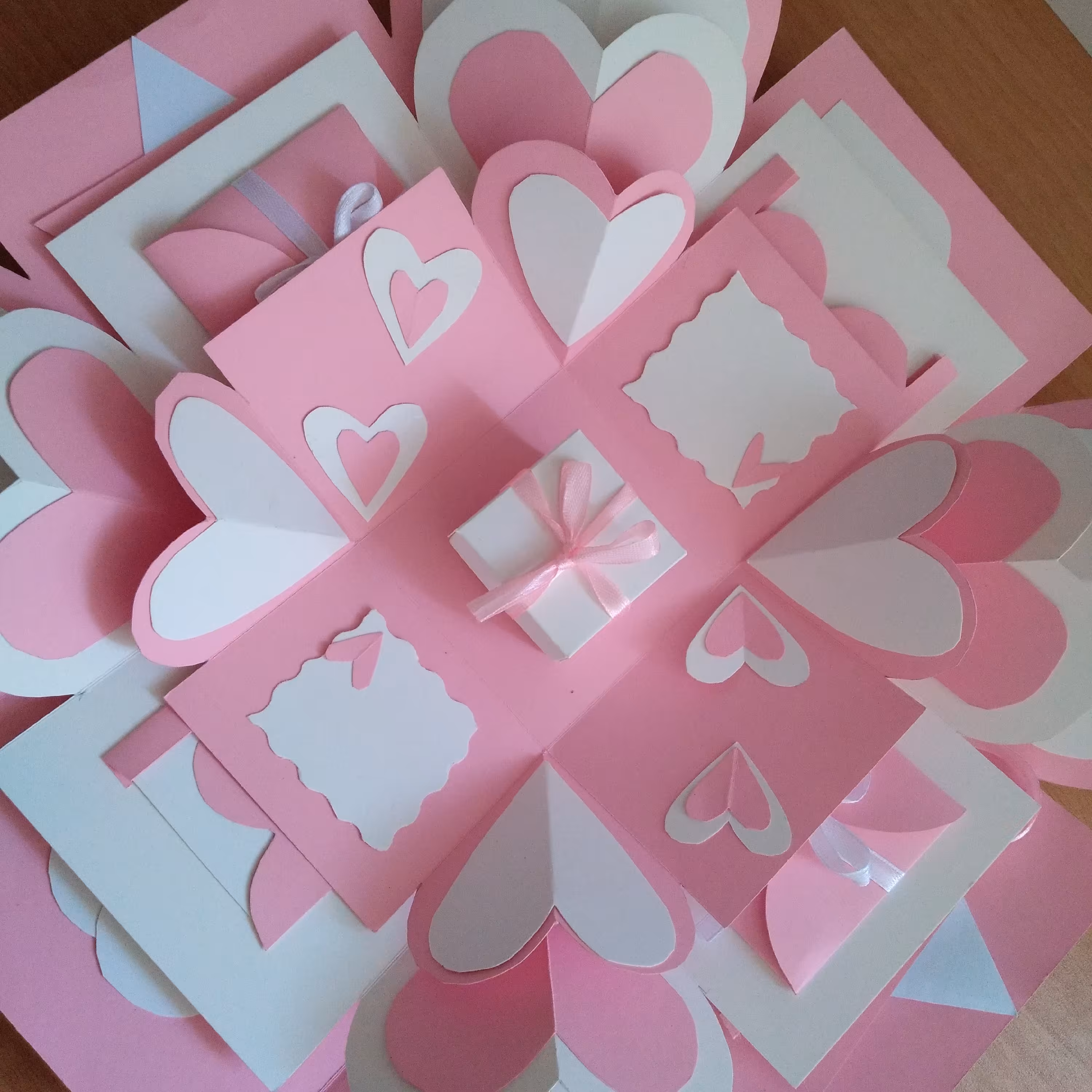 جعبه سوپرایز 4 لایه ،قابل اجرا در رنگ های دلخواه مشتری