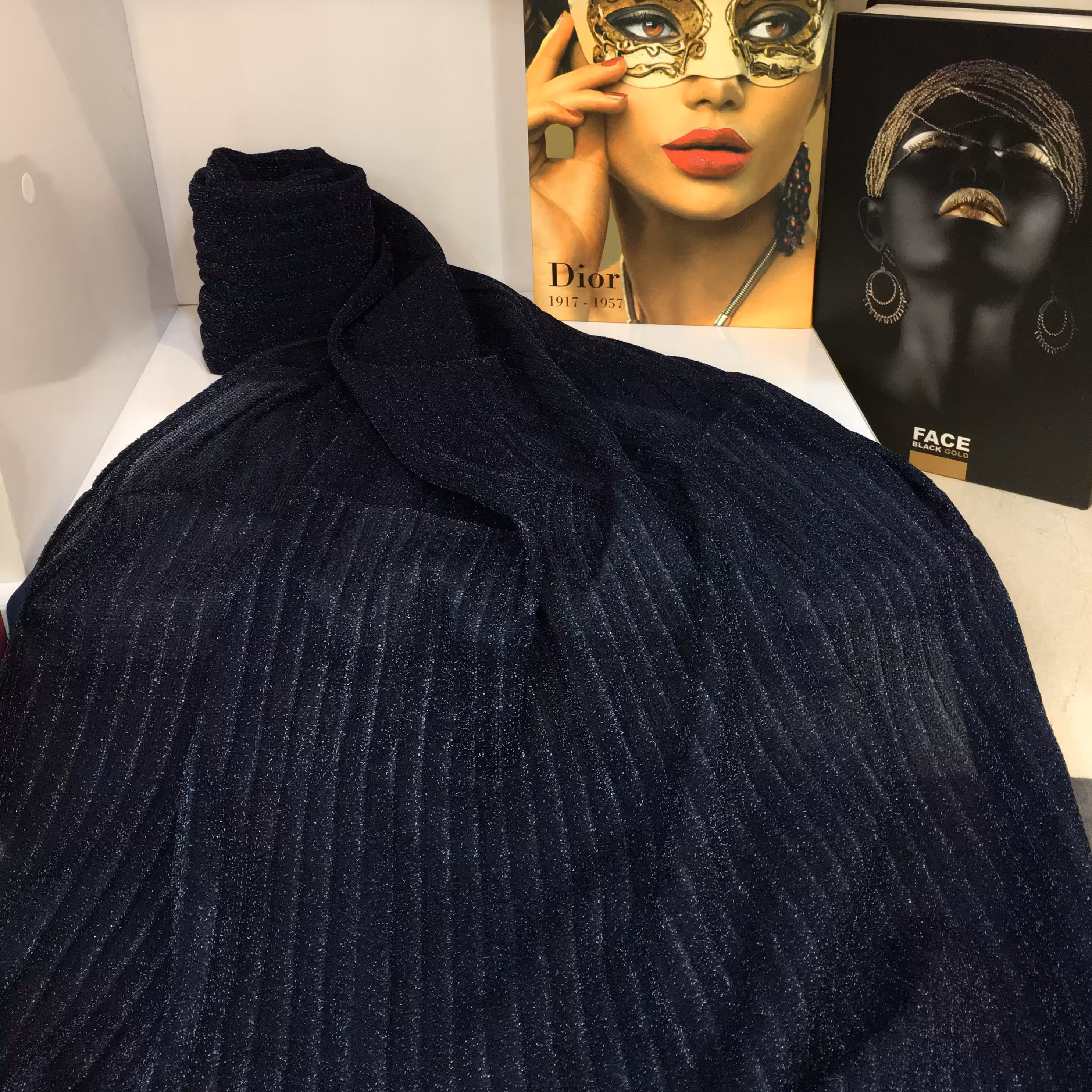 شال لمه شیشه ای پلیسه