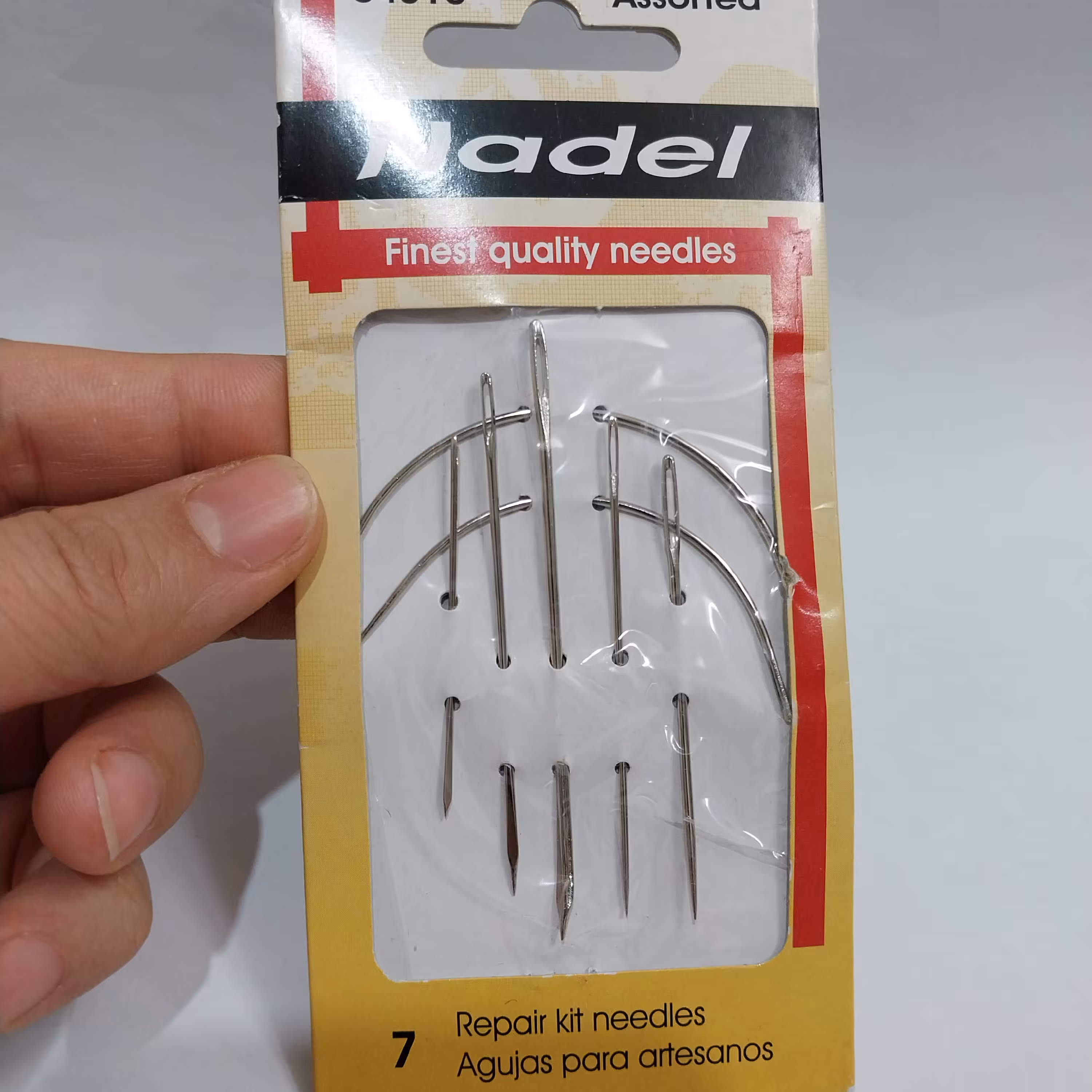 سوزن گلدوزی و روباندوزی کارتی پک 7 تایی مناسب روباندوزی و کارهای درشت