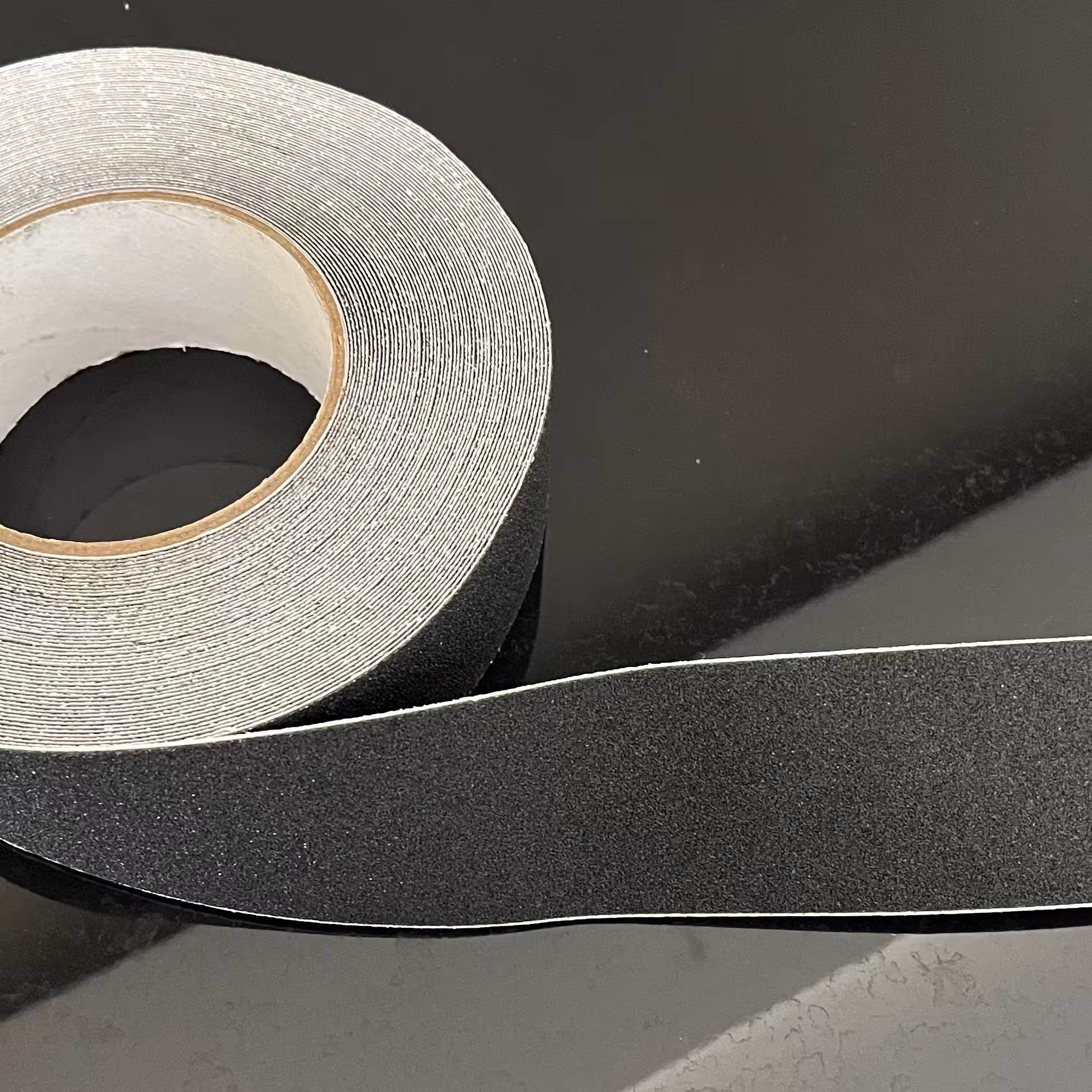 ترمز پله 5سانتی سنباده ای