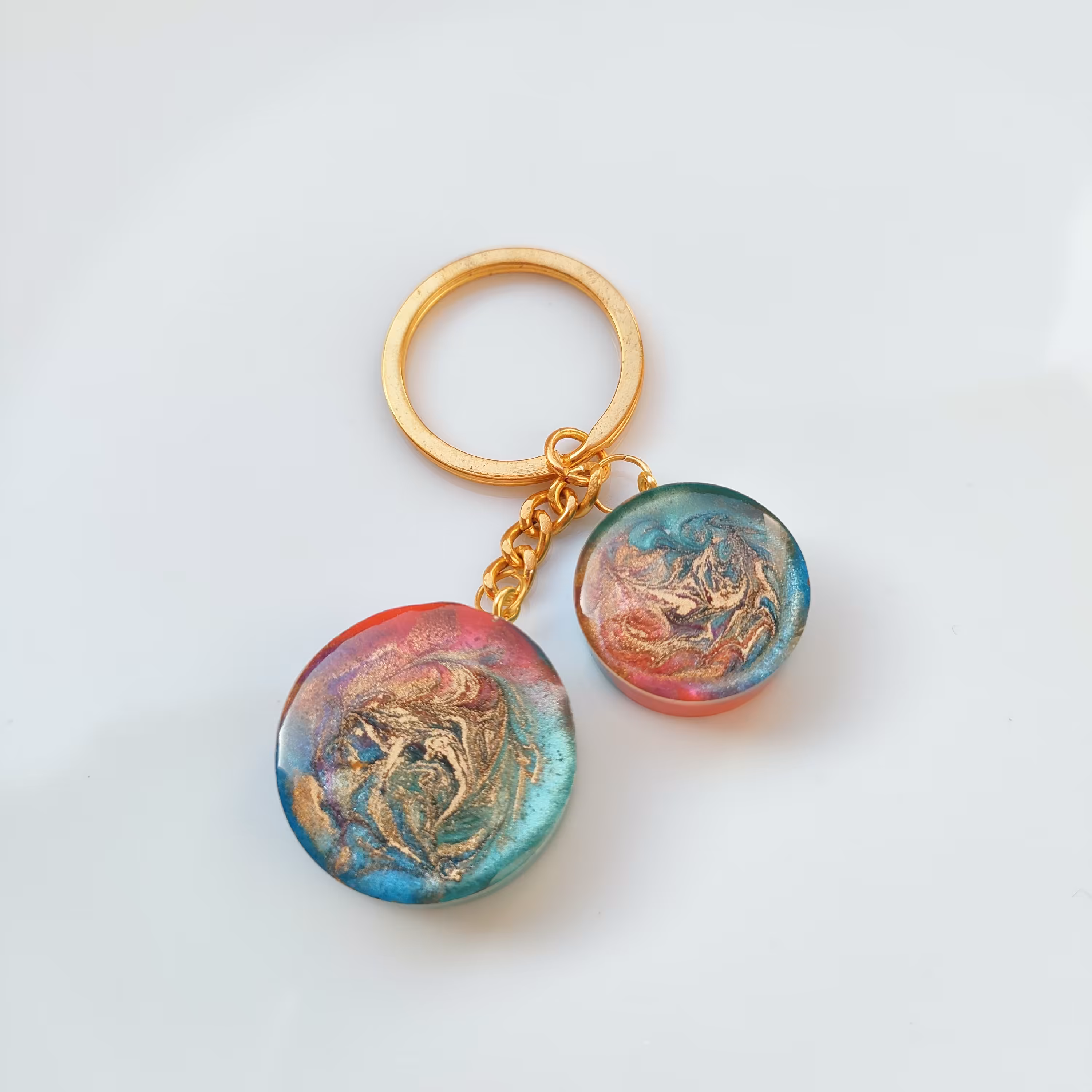 جاکلیدی رزینی رنگی رنگی با دو آویز دایره ای 