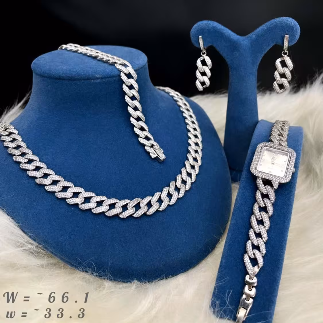 سرویس نقره آبکاری طلا 4.(قیمت بدون ساعت ذکر شده)