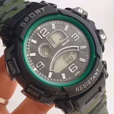 ساعت پسرانه نمایش دیجیتالی با حاشیه سبز Digital watch