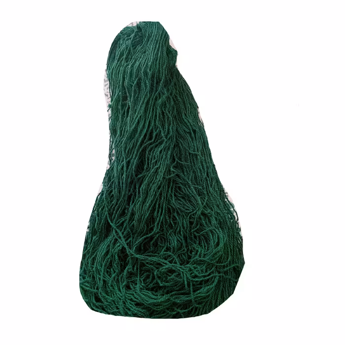 نخ پشم خالص سبز چمنی کد 19 مخصوص بافت انواع گبه گلیم و بافتنی های پشمی ( محصول عشایر بختیاری )