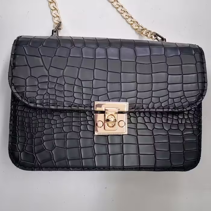 کیف دوشی زنانه چرم دست دوز