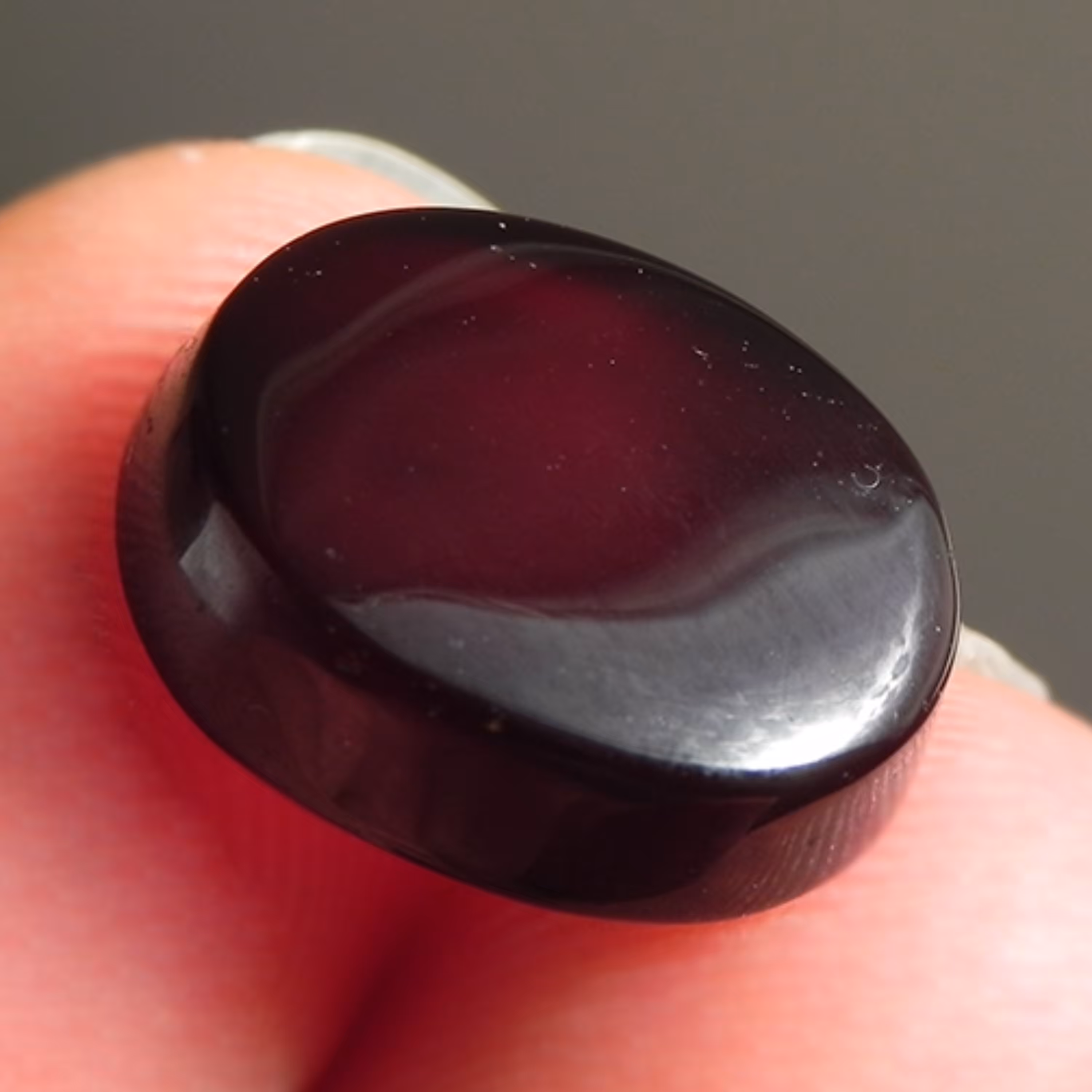 کد2 نگین شفت العبد تراش یمنی اصل معدنی تراش دست مناسب برای انگشتری