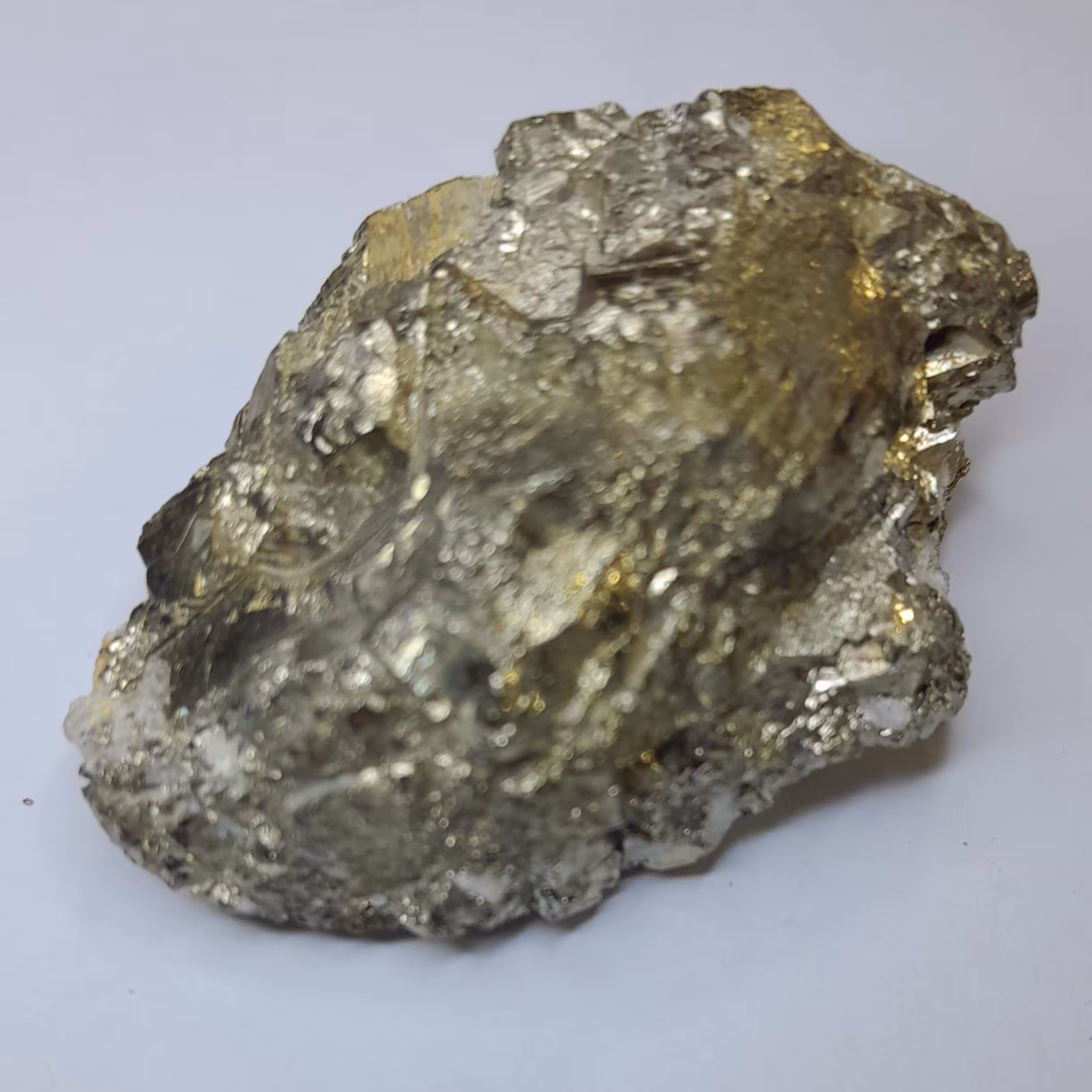 سنگ پیریت ، طلا 