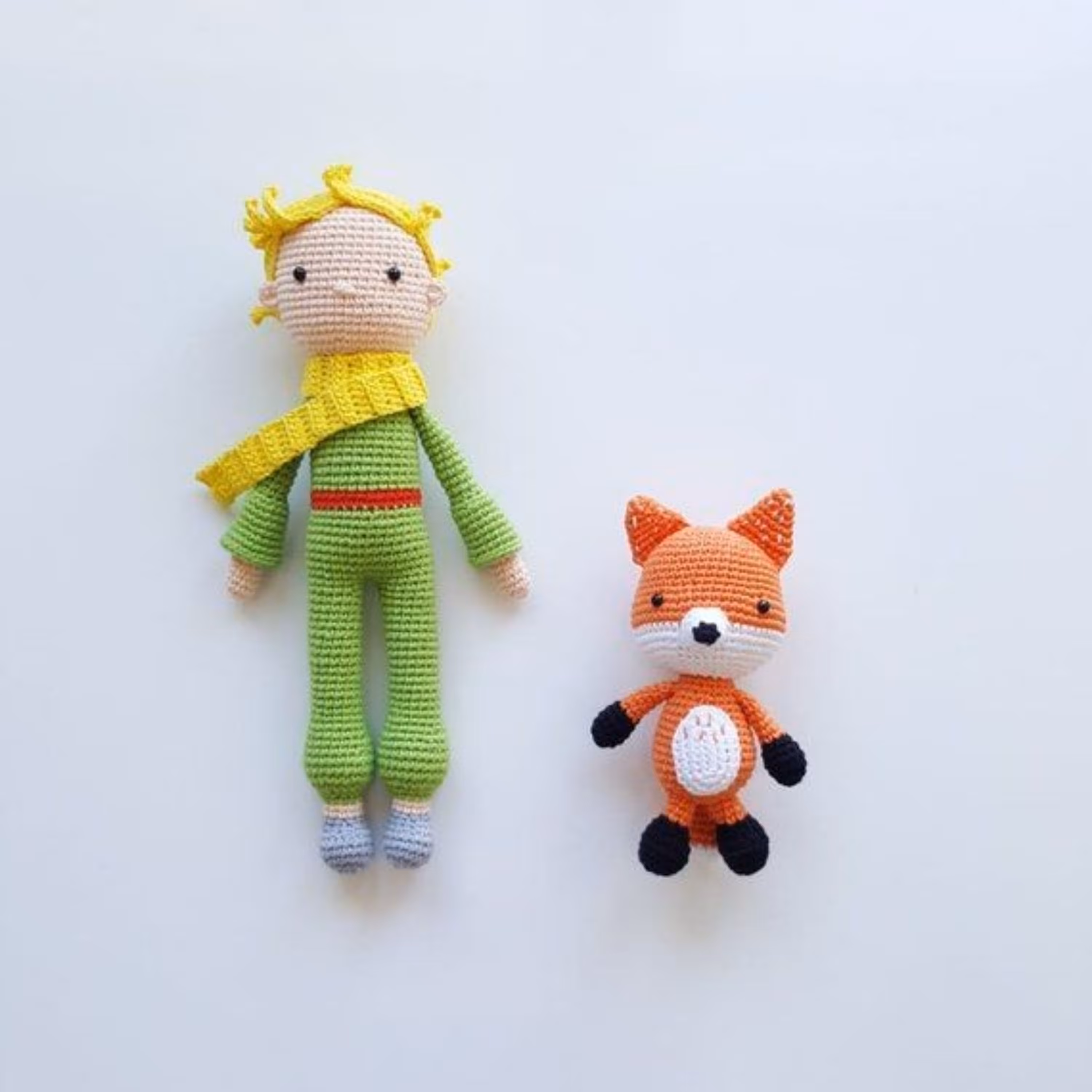 عروسک بافتنی شازده کوچولو و روباه مدل r280