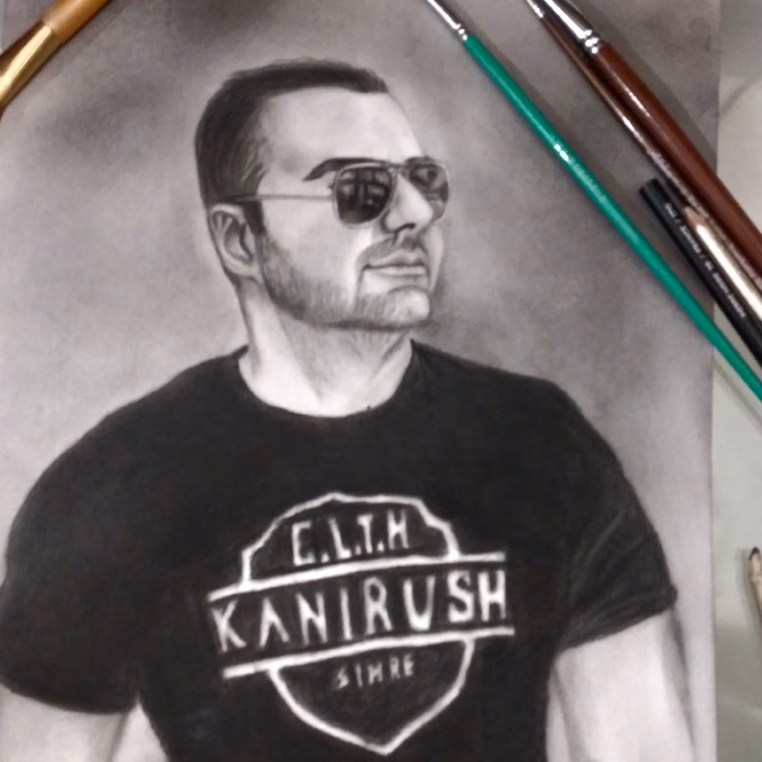 نقاشی  چهره سیاه قلم  در ابعاد 50 در 70