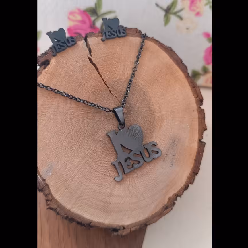 نیم ست مشکی رنگ ثابت طرح قلب (کد22)