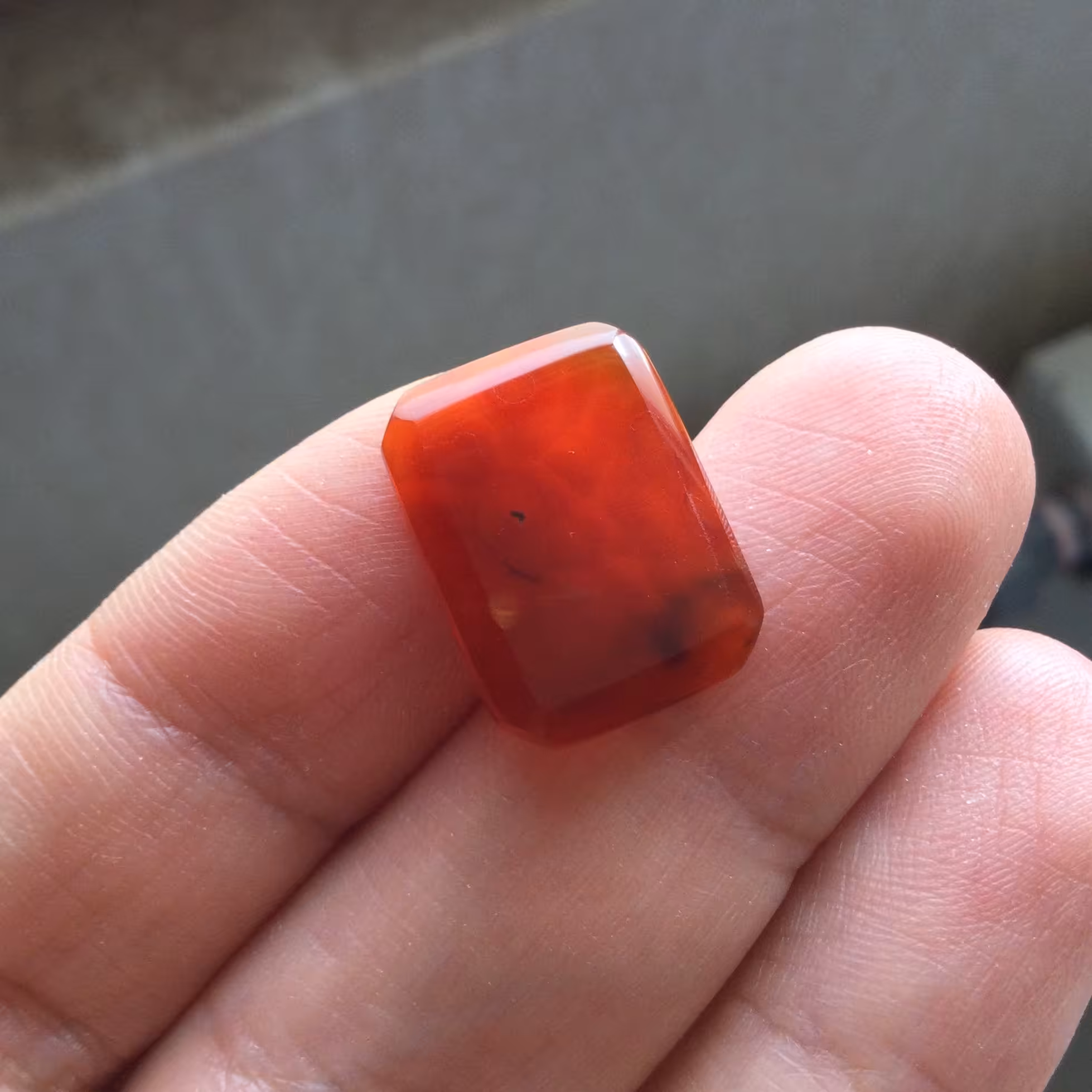 عقیق سرخ درجه یک تراش مستطیلی