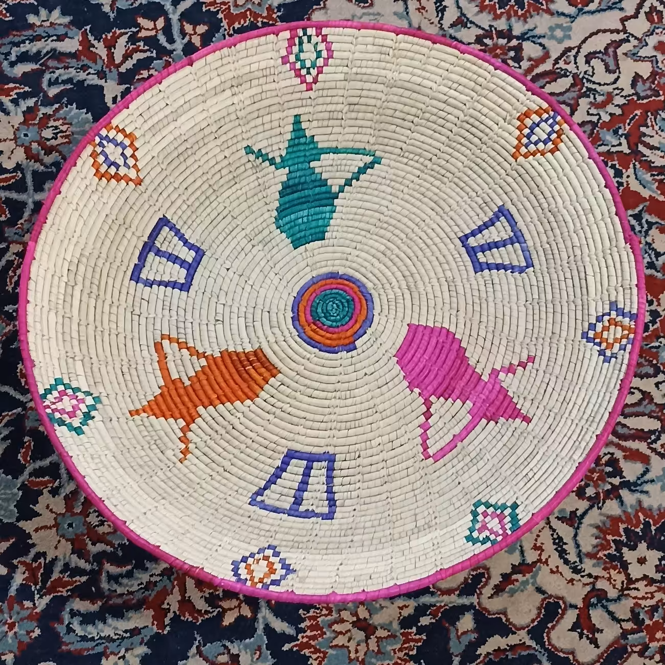 سینی حصیری (طبق)