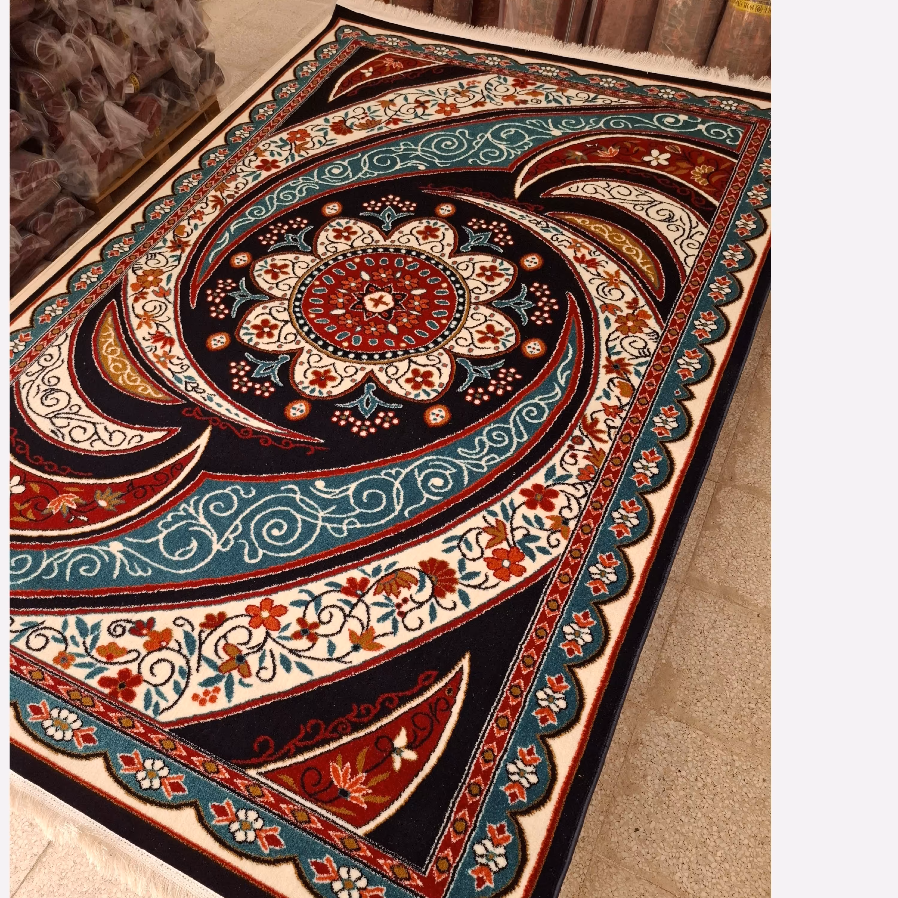 گلیم فرش پرزدار ماشینی،گبه کاشان4متری(2.20در1.5) کد 1070(هزینه ارسال باخریداروپس کرایه میباشد)