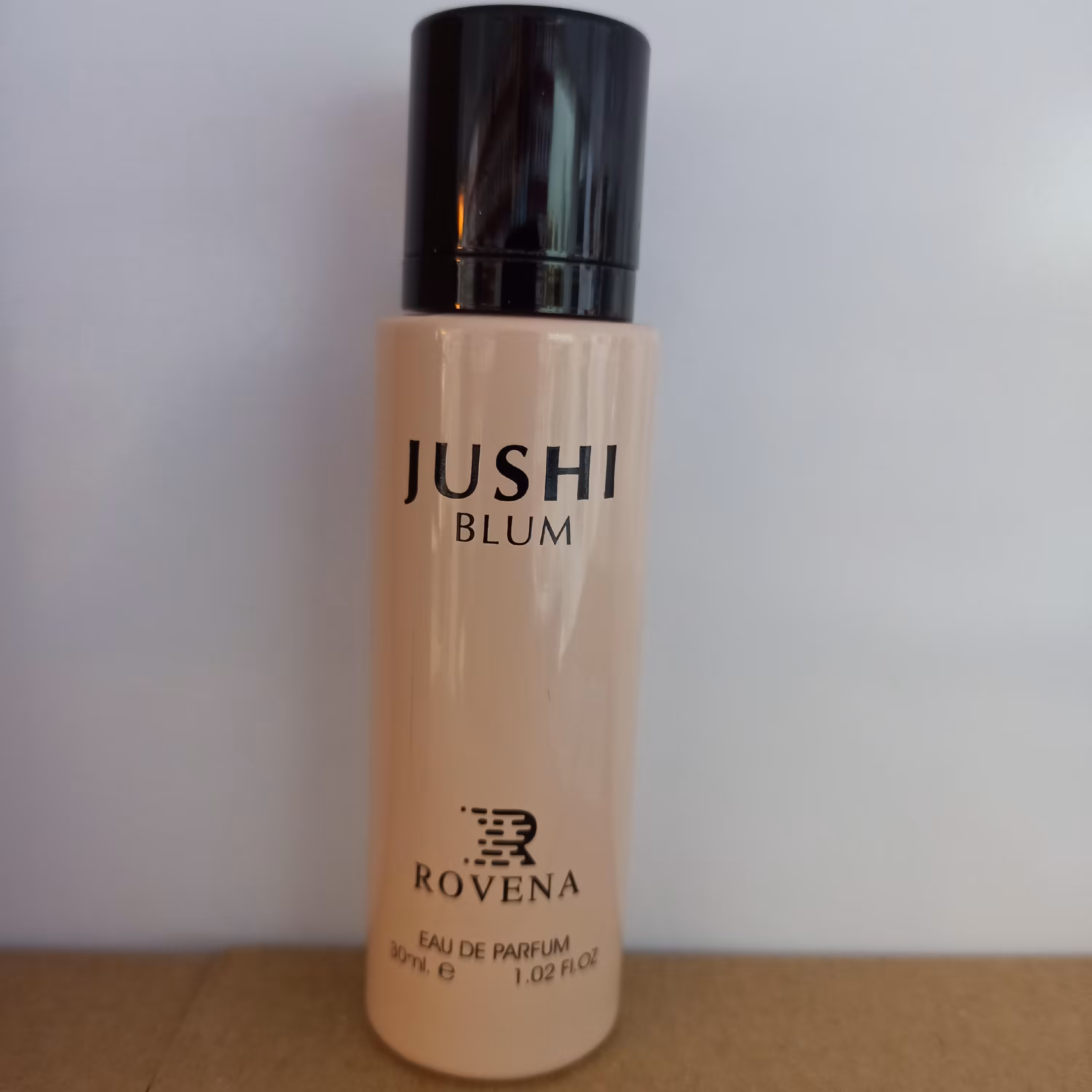 عطر ادکلن گوچی بلوم | Gucci Bloom
30میل (شرکت روونا) زنانه ملایم وشیرین مناسب تمام فصول