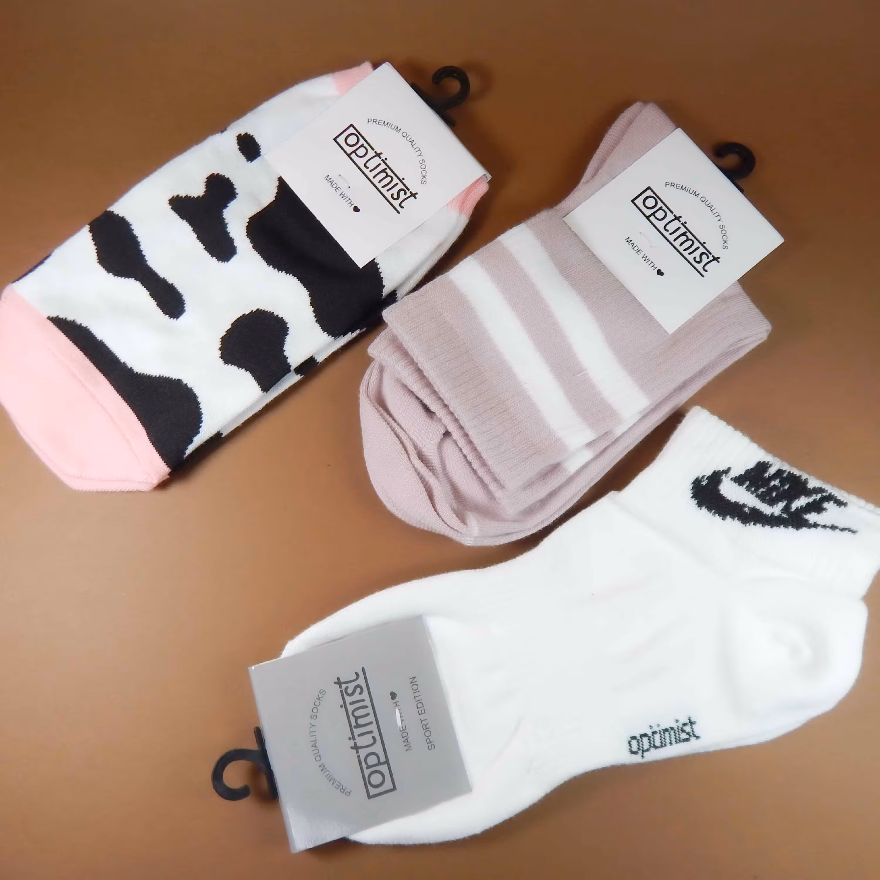 جوراب دخترانه اسپرت و جذاب