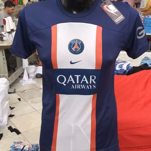 پیراهن وشورت باشگاهی