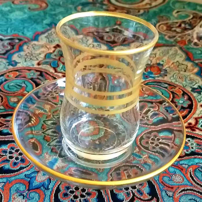 استکان ونعلبکی دورطلایی