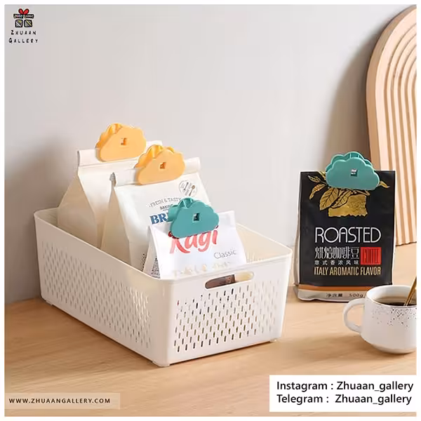 کلیپس کاغذ و مواد غذایی طرح ابر