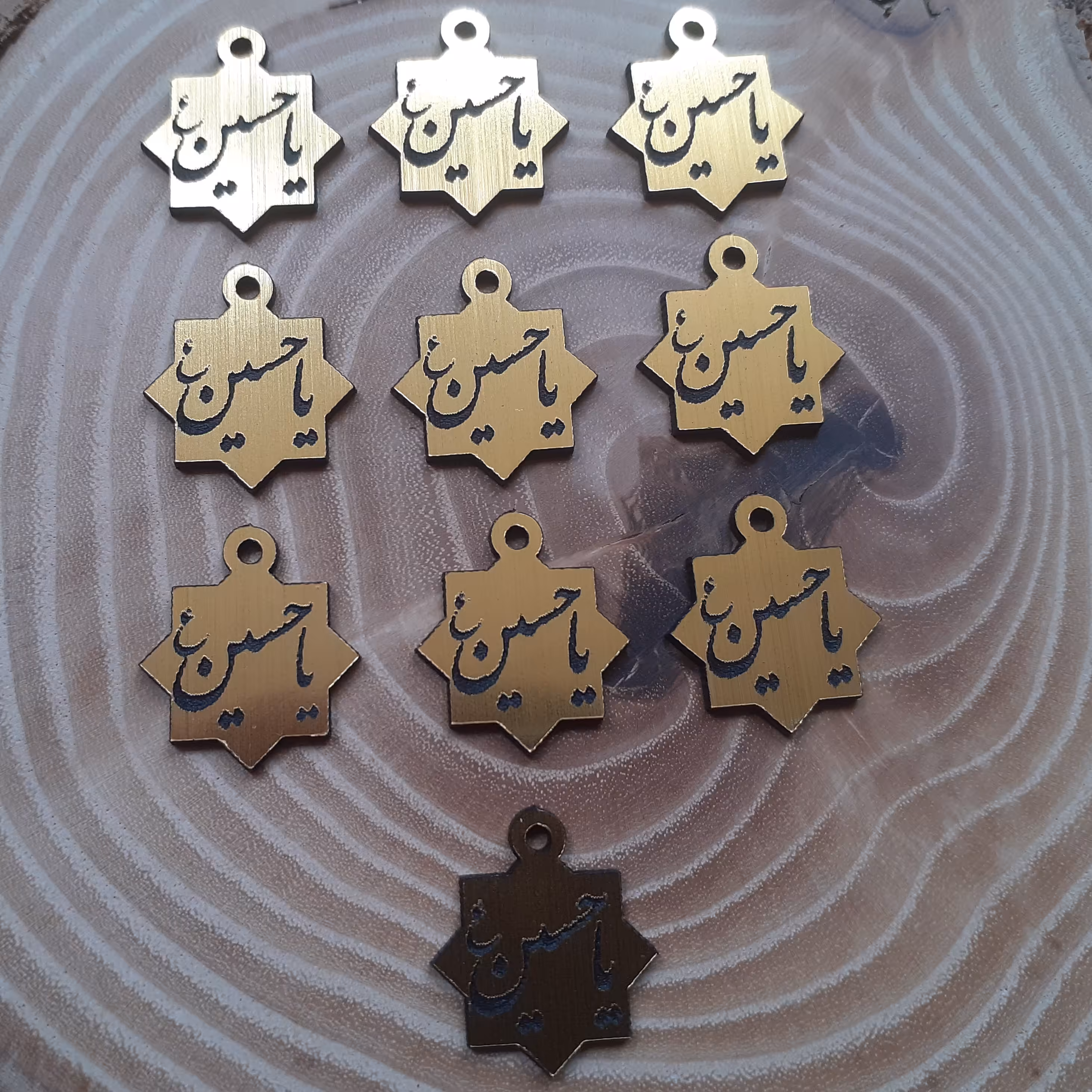 شمسه یا حسین  علیه السلام جنس مولتی استایل سایز 1.5سانتی  بسته 10 عددی