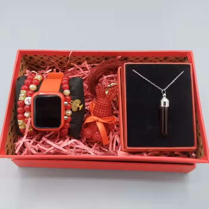 باکس قرمز یلدایی خرگوش جاسوئیچی ساعت ال ای دی دستبند پر کار 