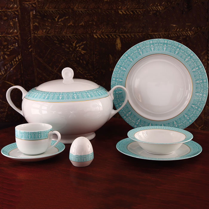 سرویس چینی زرین طرح سپید صدف فیروزه ای 102 پارچه