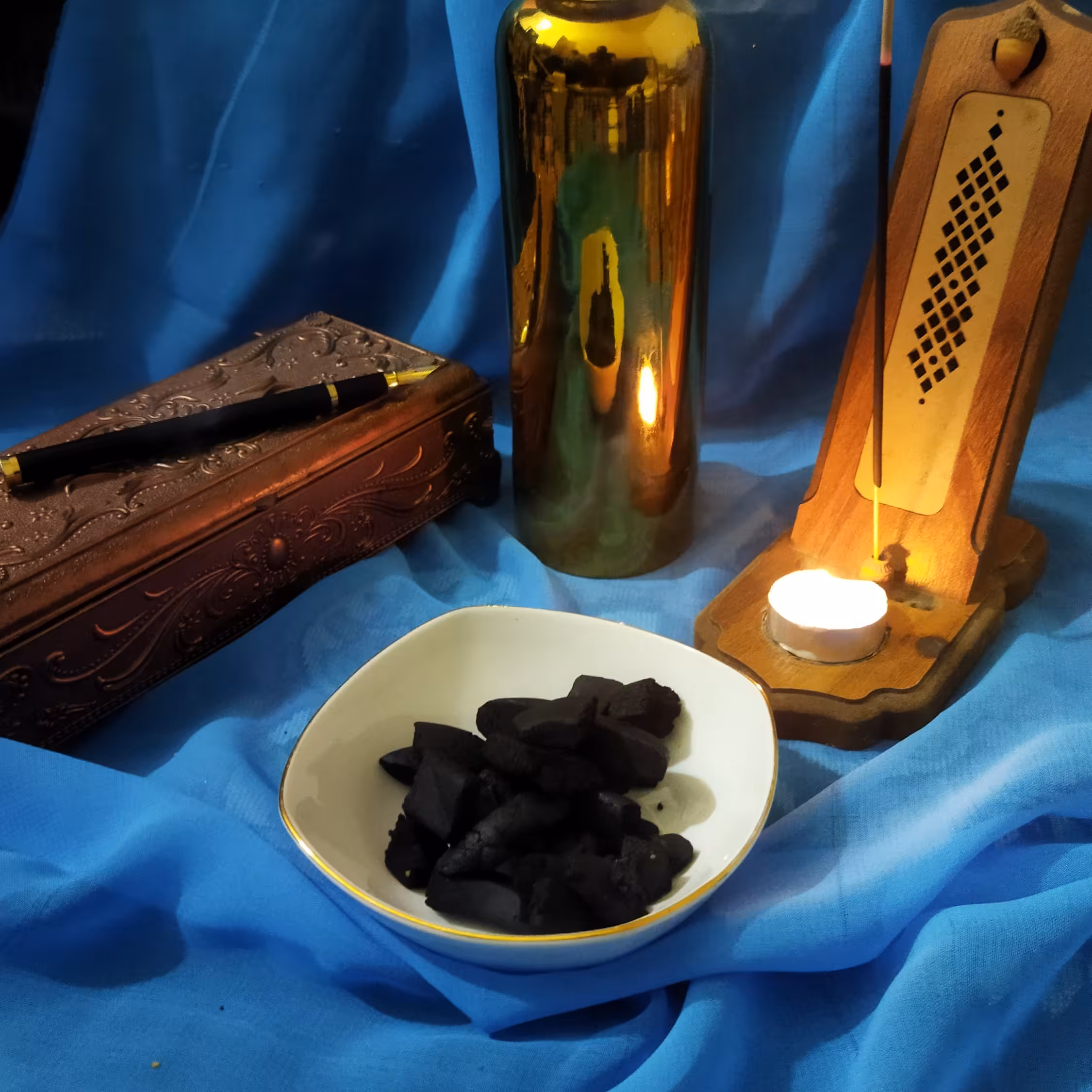 لادن عنبری