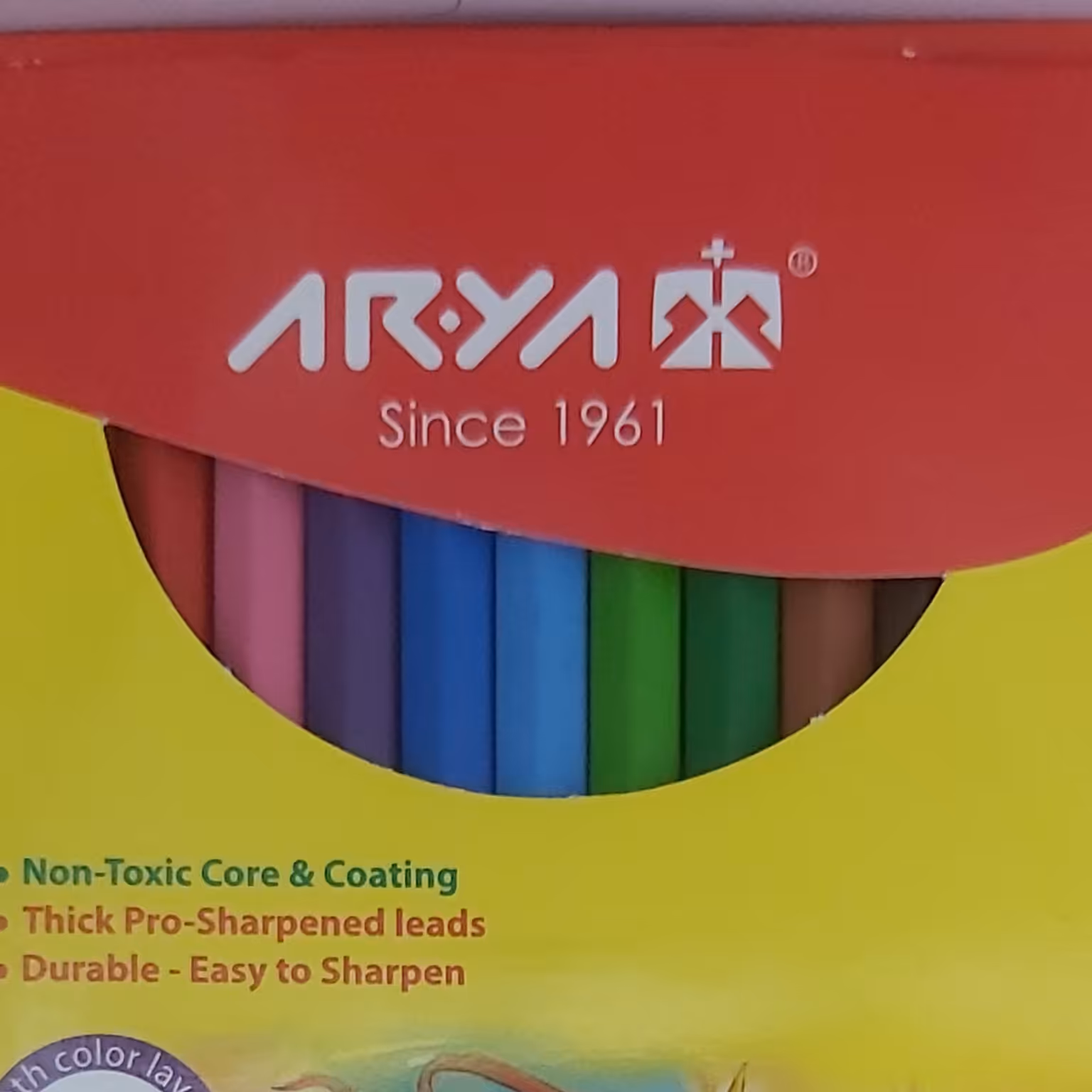 مداد رنگی 12 رنگ آریا