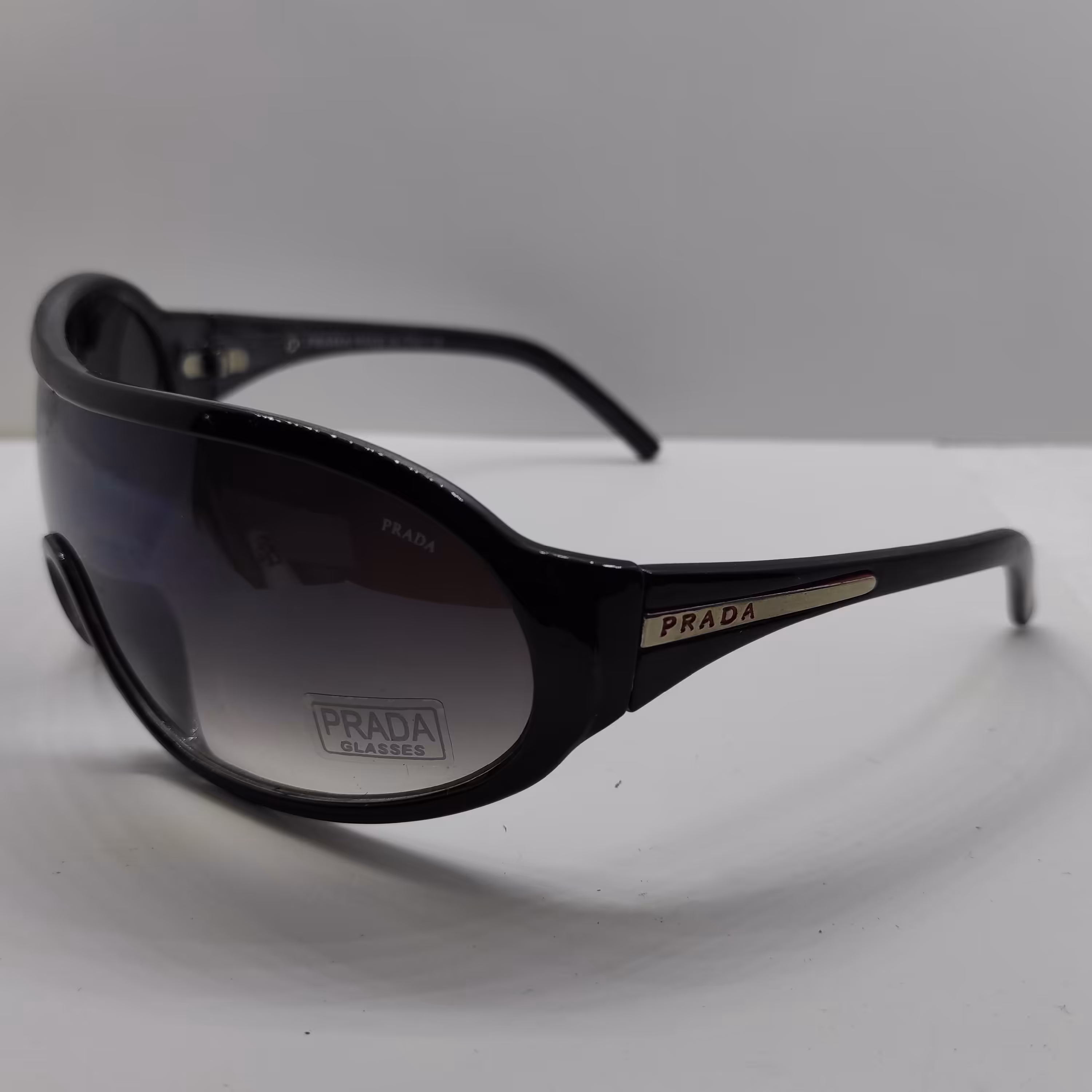 عینک آفتابی 12