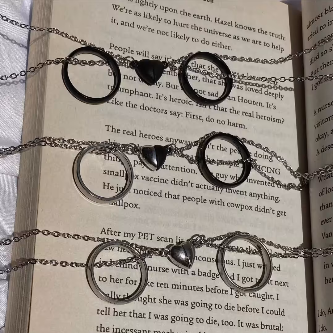 گردنبند استیل ست رنگ ثابت در دو رنگ طلایی و نقره ای