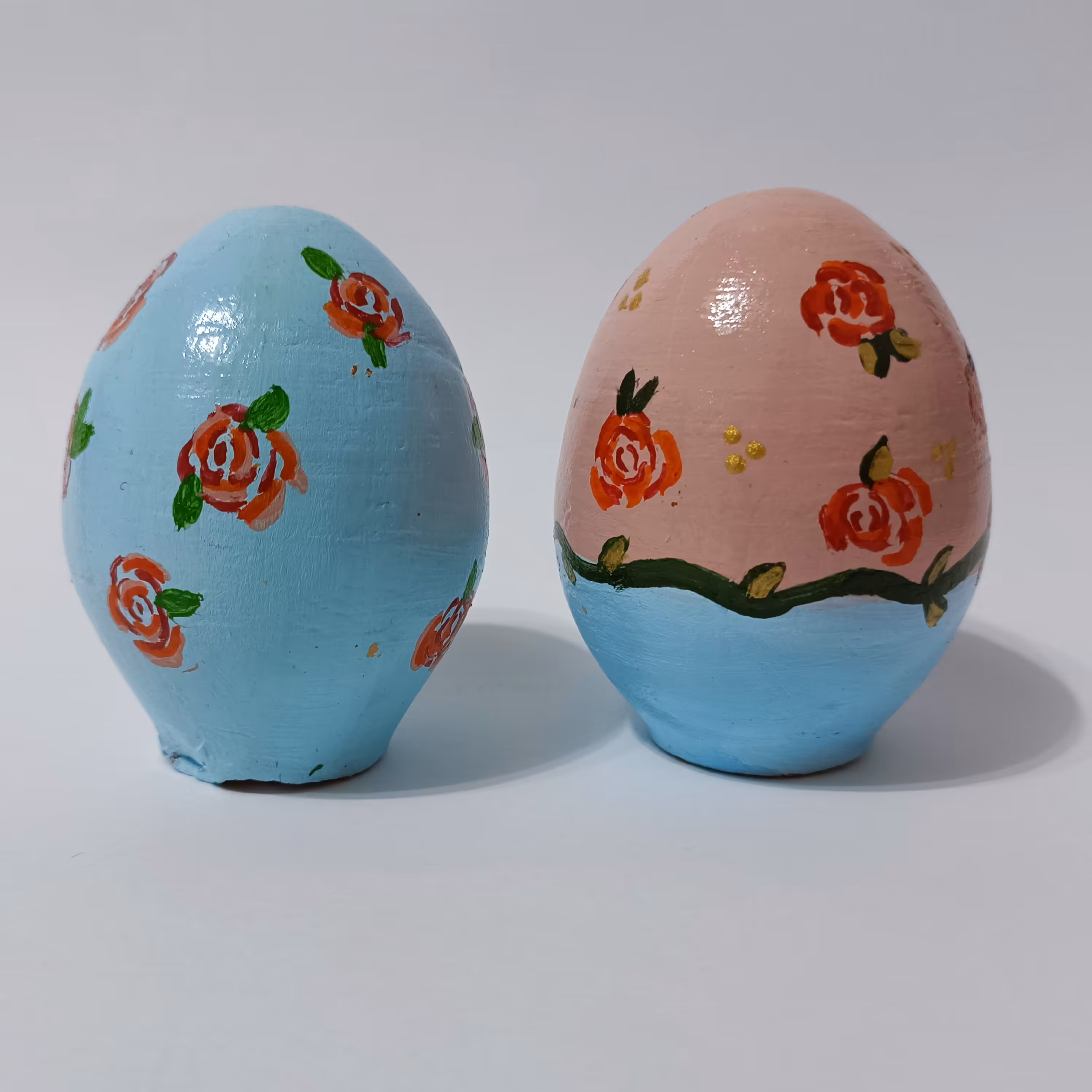 تخم‌مرغ سفالی رنگی آبی