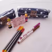 جامدادی استوانه ای توراندخت پارچه ای قابل شستشو سایز کوچک در طرح های متنوع کد 09