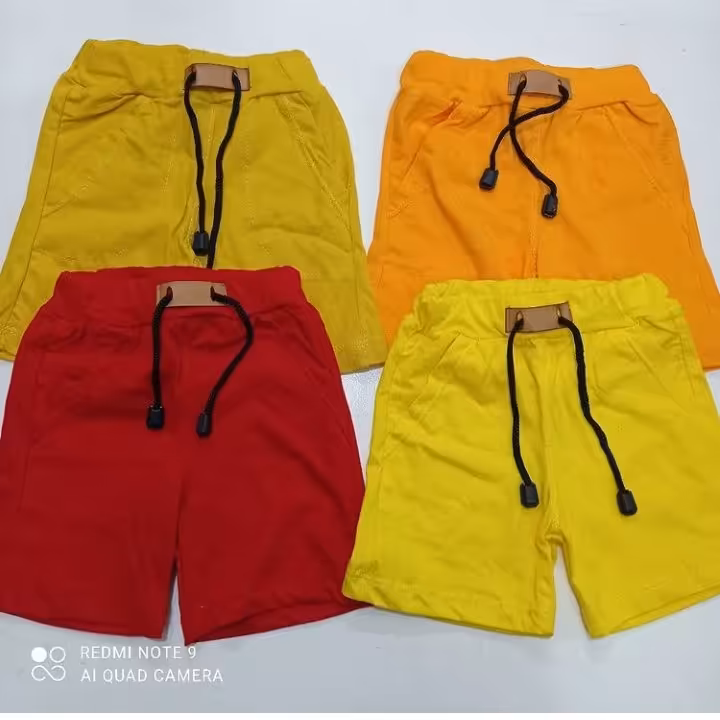 شلوارک بچگانه