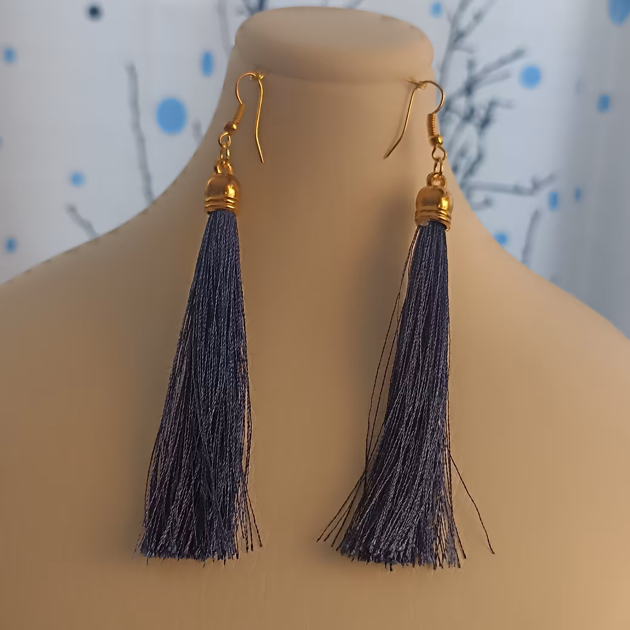 گوشواره رشته ای مشکی