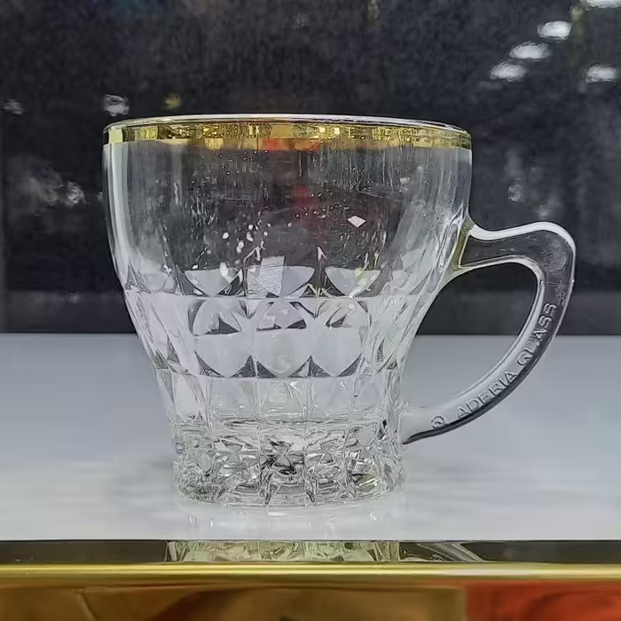 استکان  لب طلا طرحدار