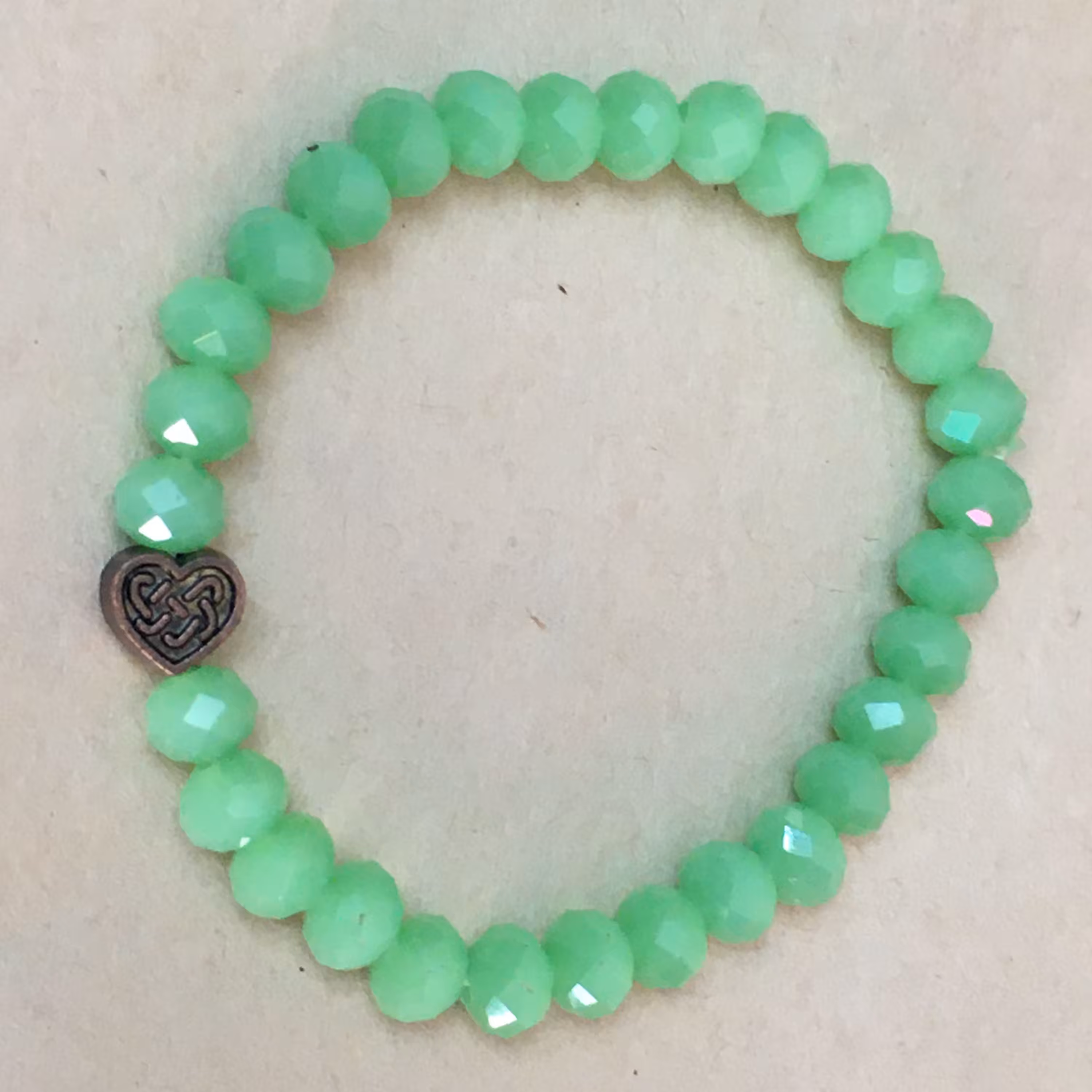 دستبند کشی مهره پلاستیکی طرح قلب 