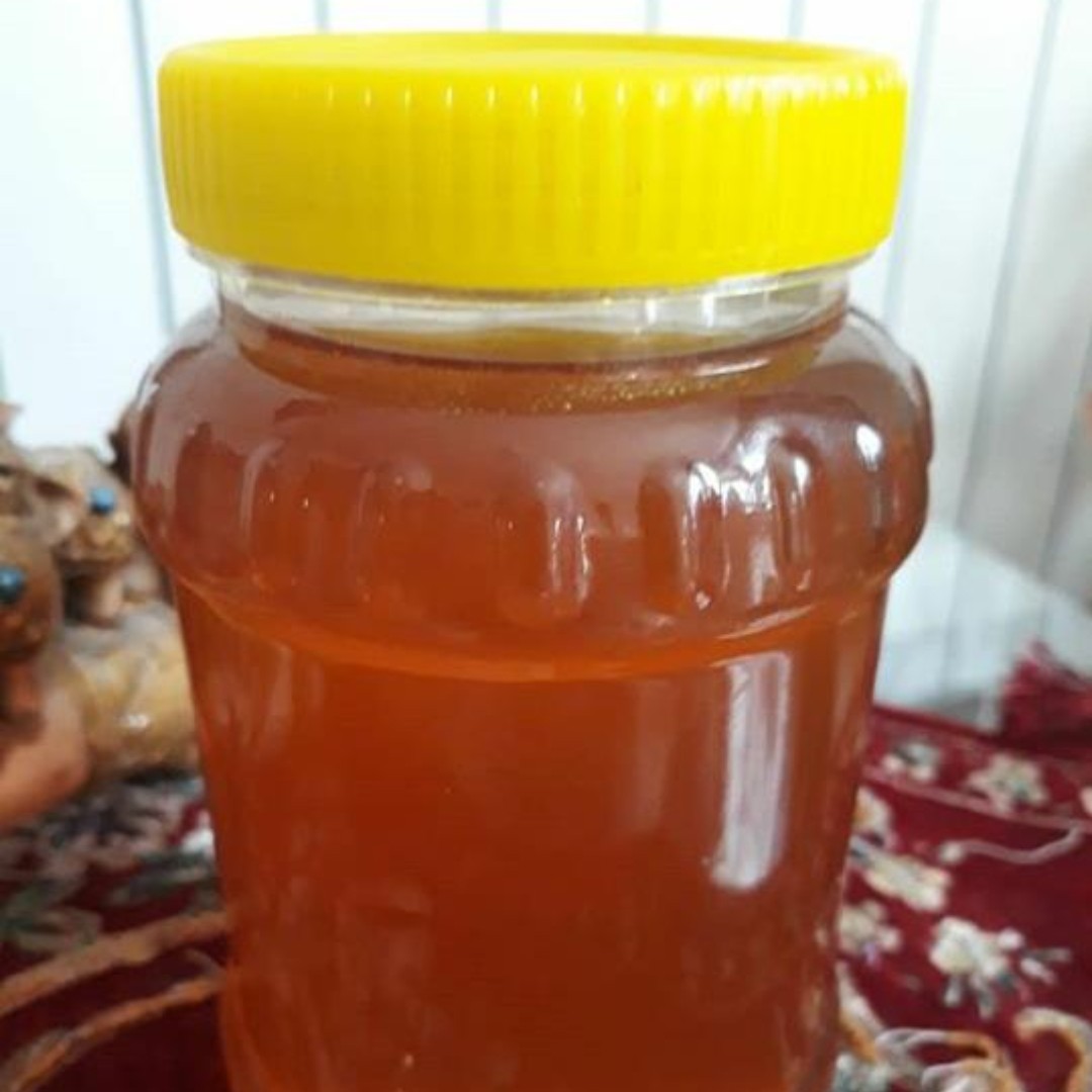 عسل طبیعی بدون شکر کاملا طبیعی طبیعی بسیار مقوی و تازه برداشت شده در بسته های یک کیلویی