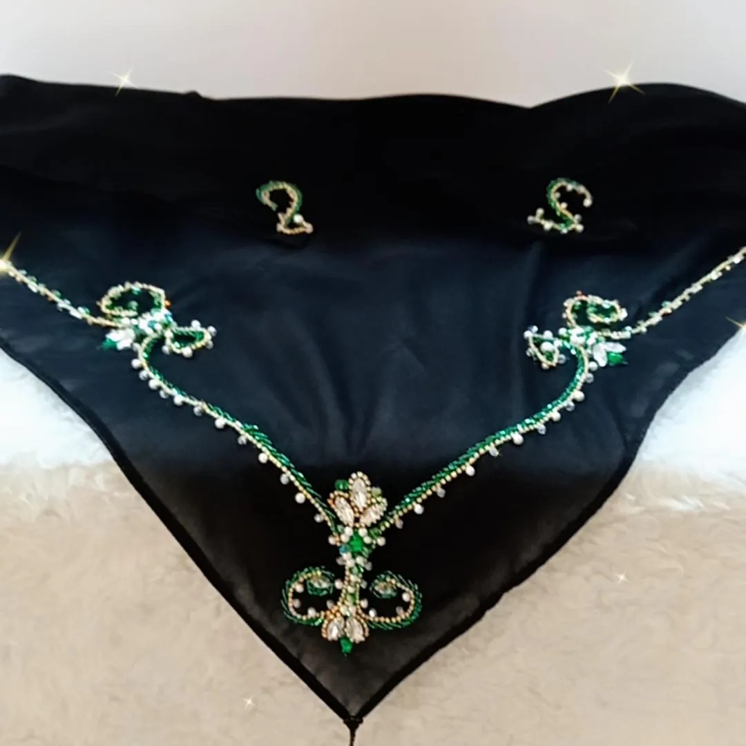 روسری جواهردوزی زمرد